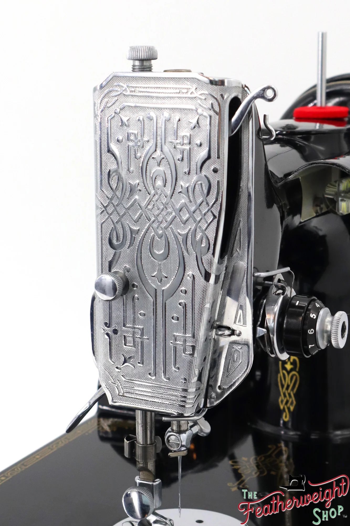 Singer Featherweight 221 Sewing Machine, AG978*** - 1947 - Image 13