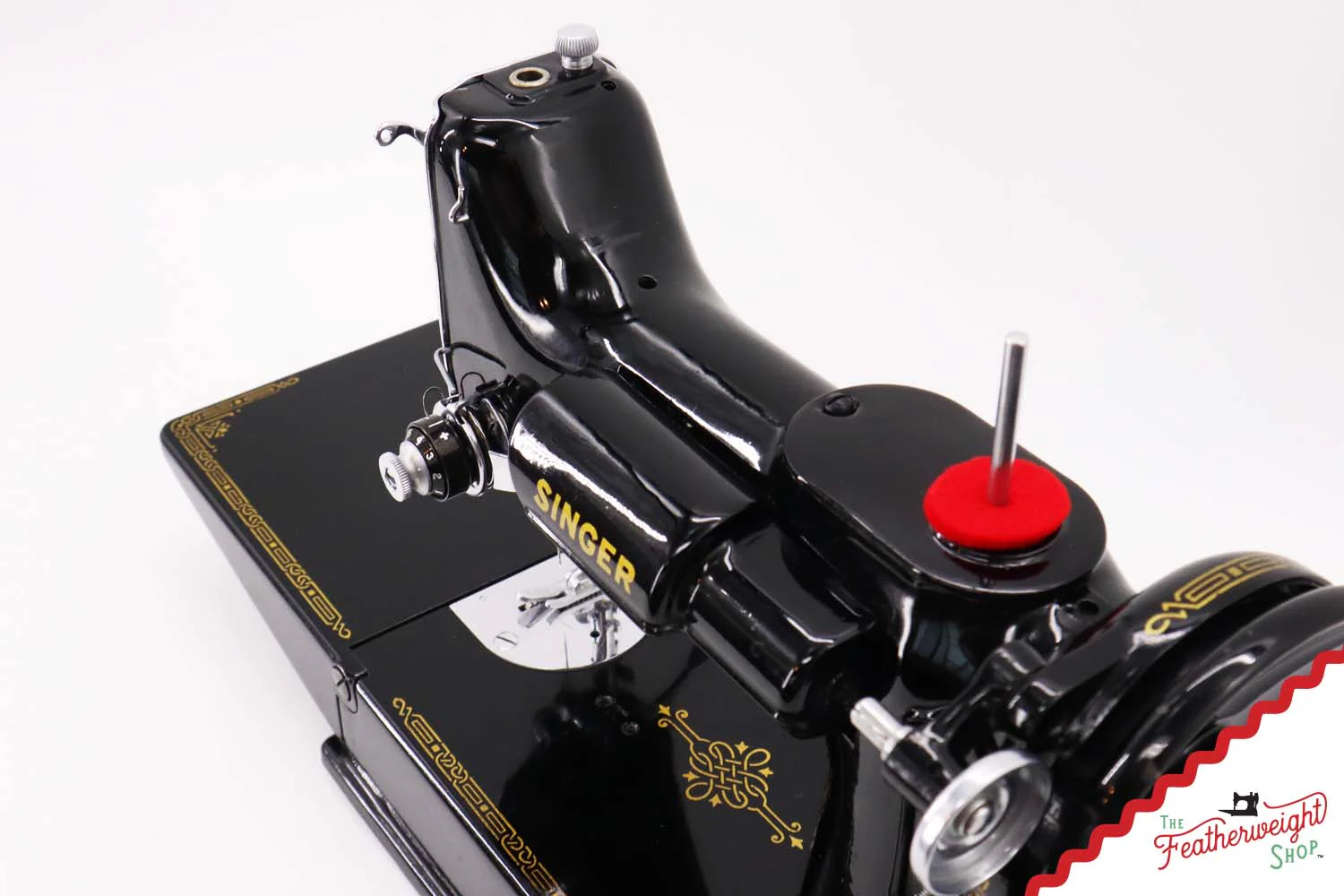 Singer Featherweight 221 Sewing Machine, AG985*** - 1947 - Image 11