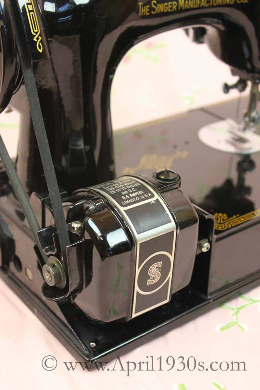 Singer Featherweight 221 Sewing Machine, AH417*** - Image 39