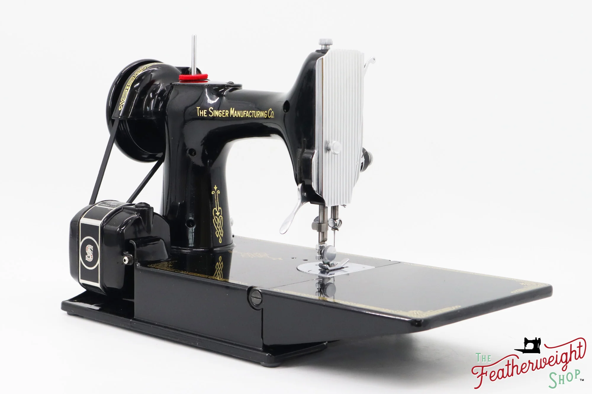 Singer Featherweight 221 Sewing Machine, AH564*** - 1948 - Image 5