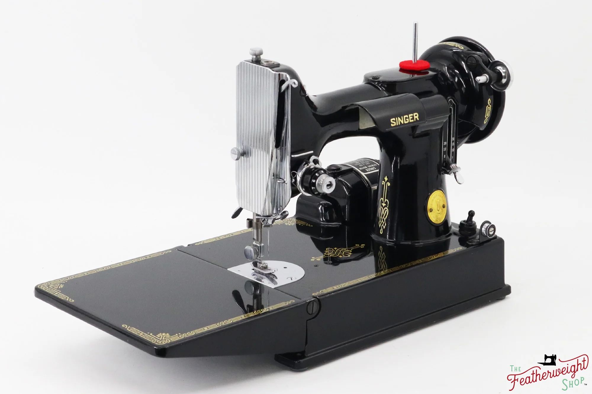 Singer Featherweight 221 Sewing Machine, AH657*** - 1948 - Image 3