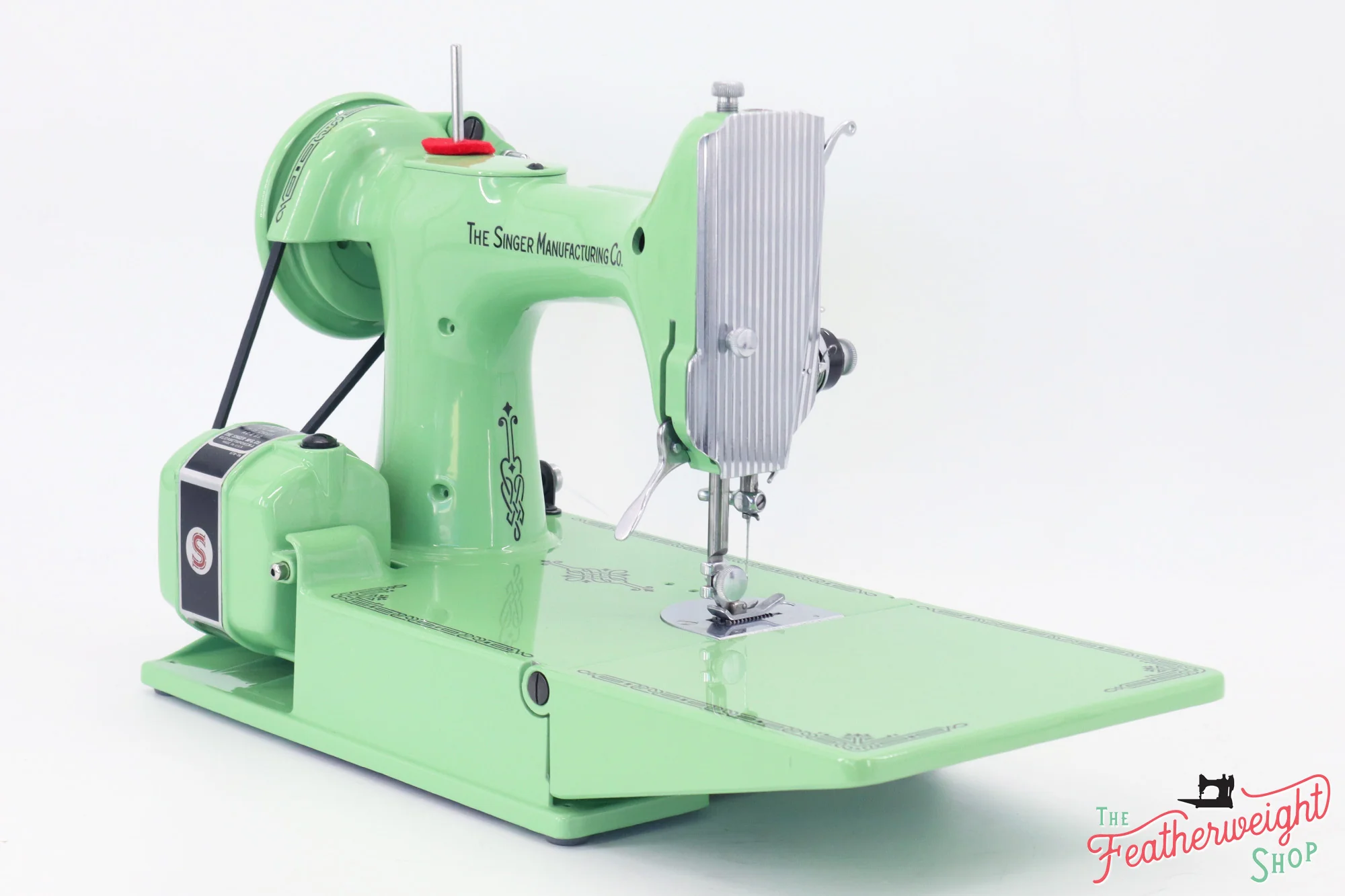 Singer Featherweight 221 Sewing machine, AH665*** - Fully Restored in Art Deco Green - Image 5