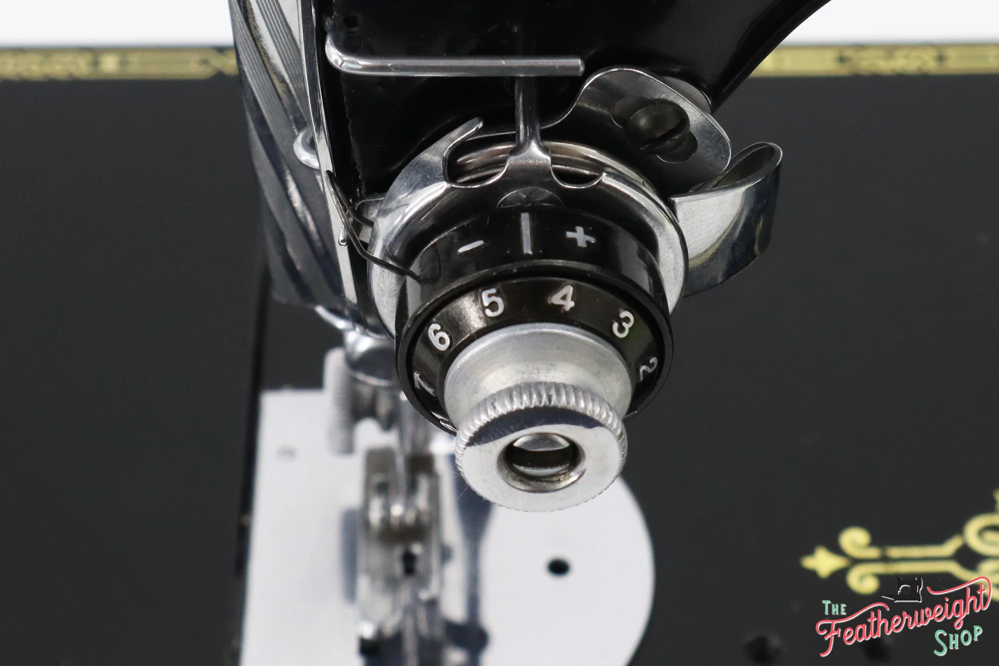 Singer Featherweight 221 Sewing Machine, AH666*** - Image 13
