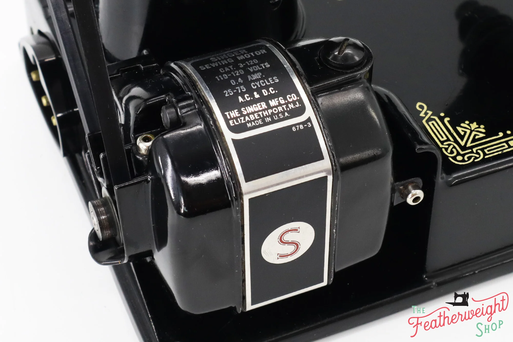 Singer Featherweight 221 Sewing Machine, AH669*** - Image 16