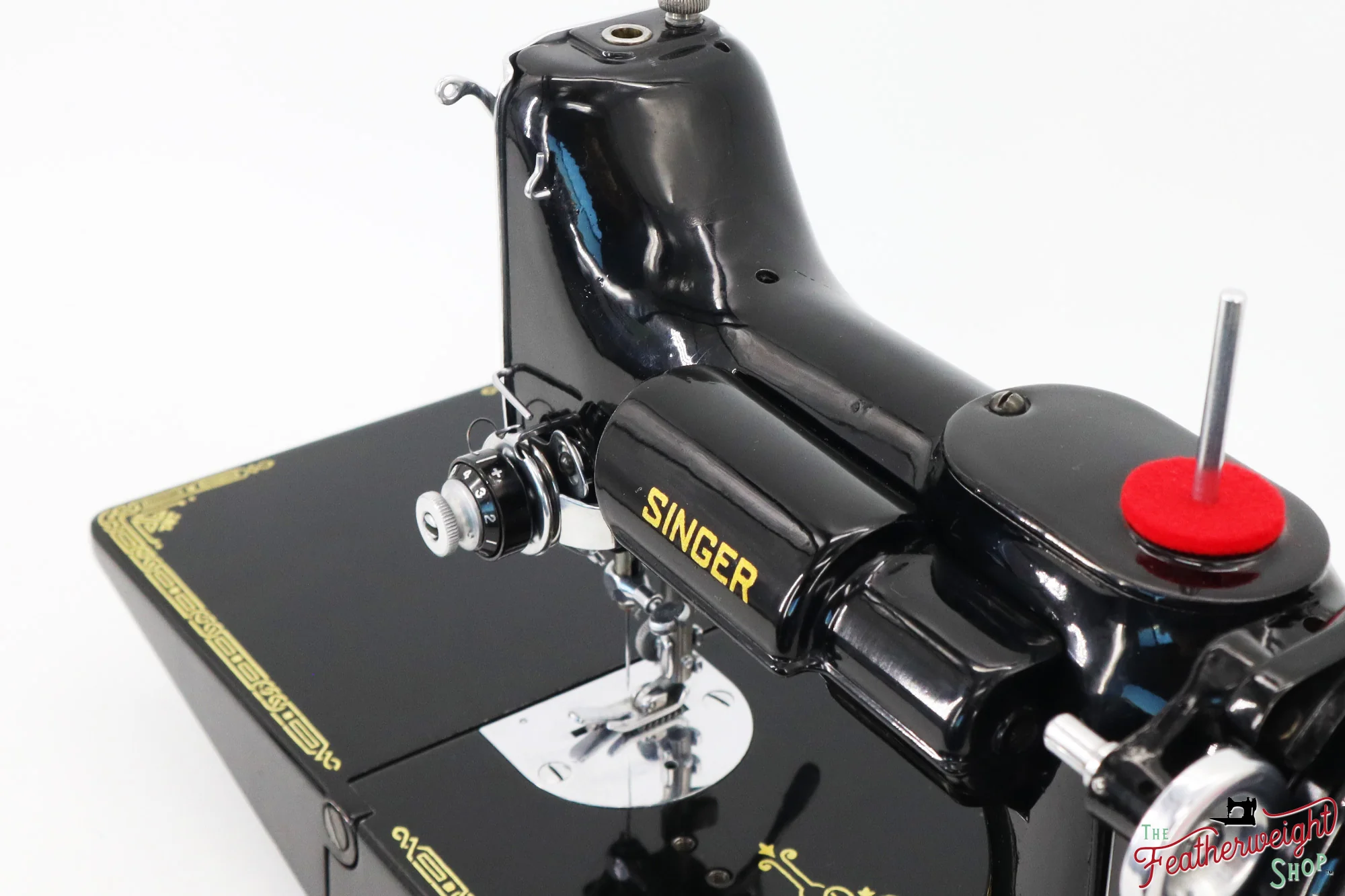Singer Featherweight 221 Sewing Machine, AH816*** - 1948 - Image 13