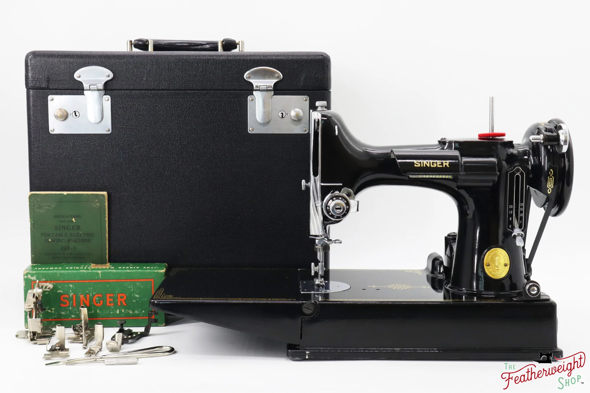 Singer Featherweight 221 Sewing Machine, AJ105*** - 1949 - Image 2