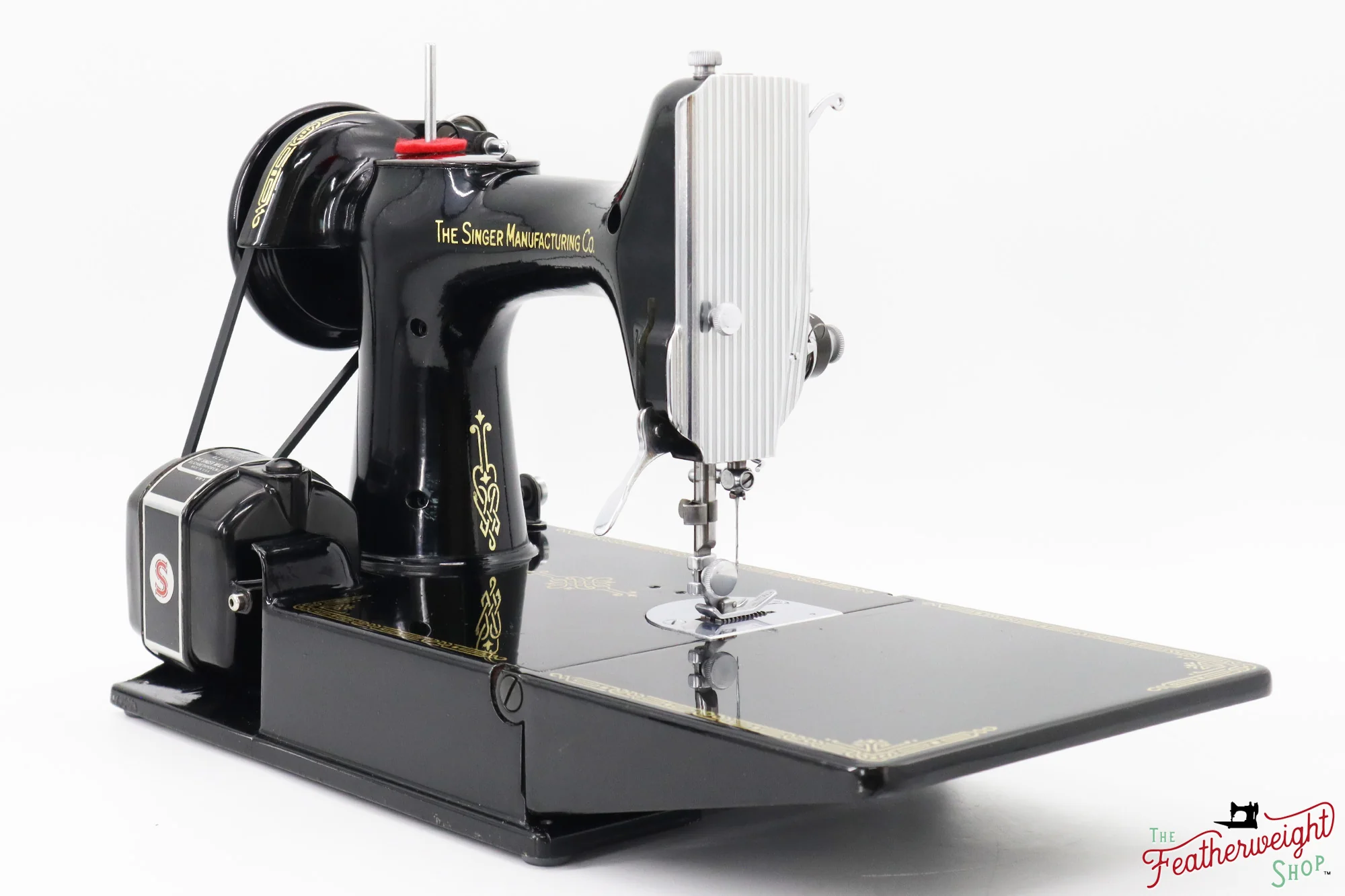 Singer Featherweight 221 Sewing Machine, AJ105*** - 1949 - Image 6