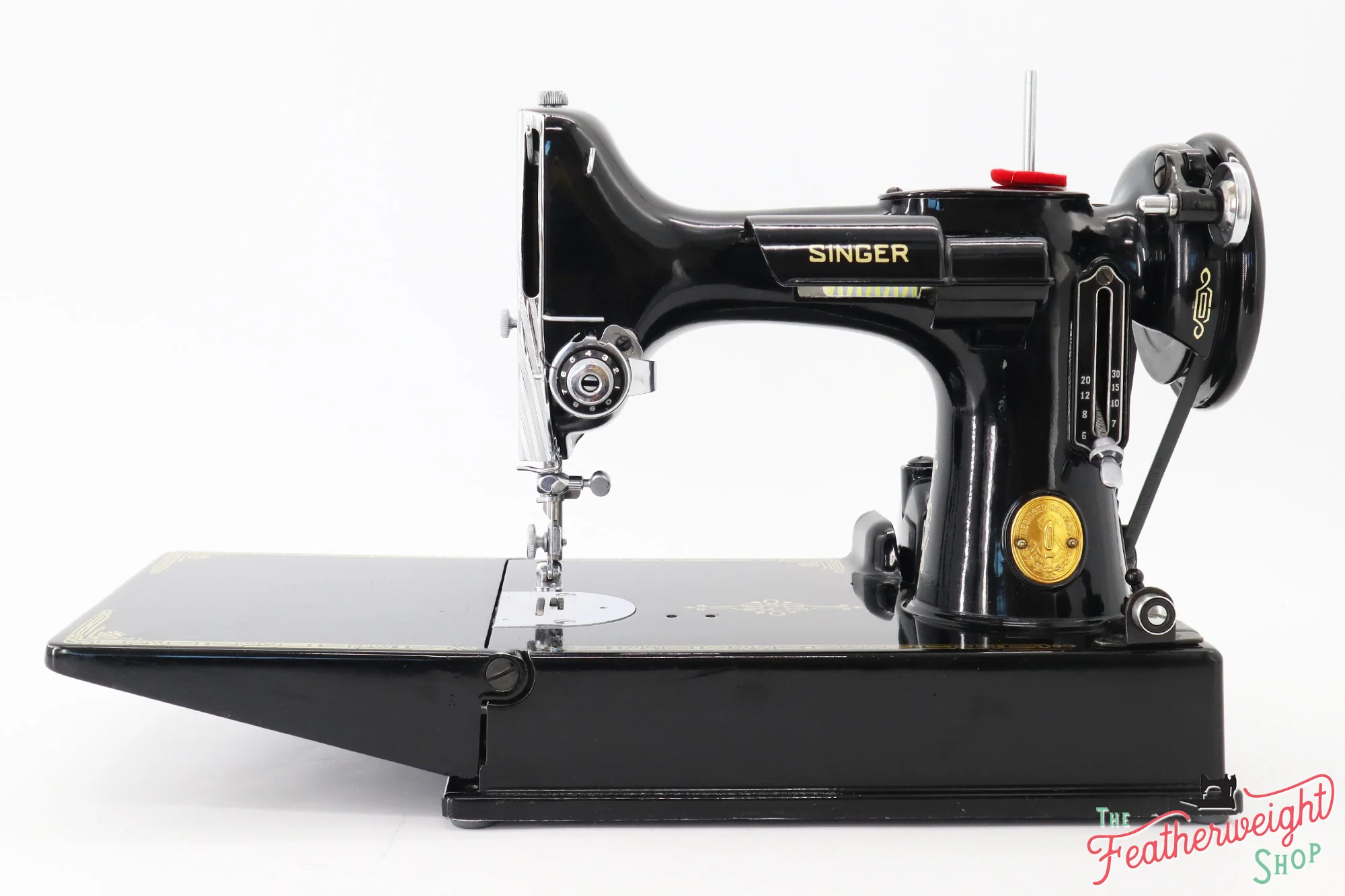 Singer Featherweight 221 Sewing Machine, AJ116*** - 1949 - Image 3