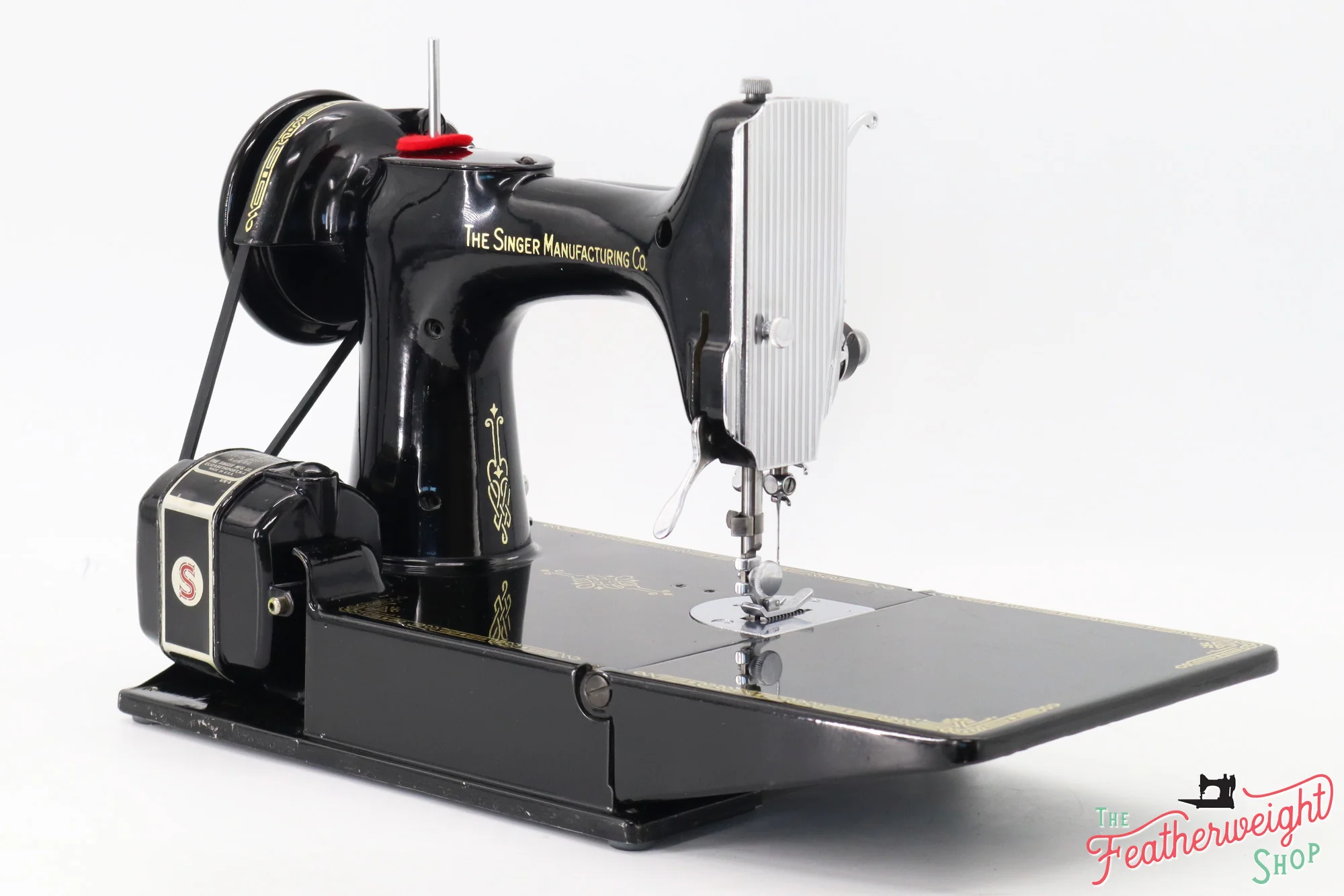 Singer Featherweight 221 Sewing Machine, AJ116*** - 1949 - Image 6