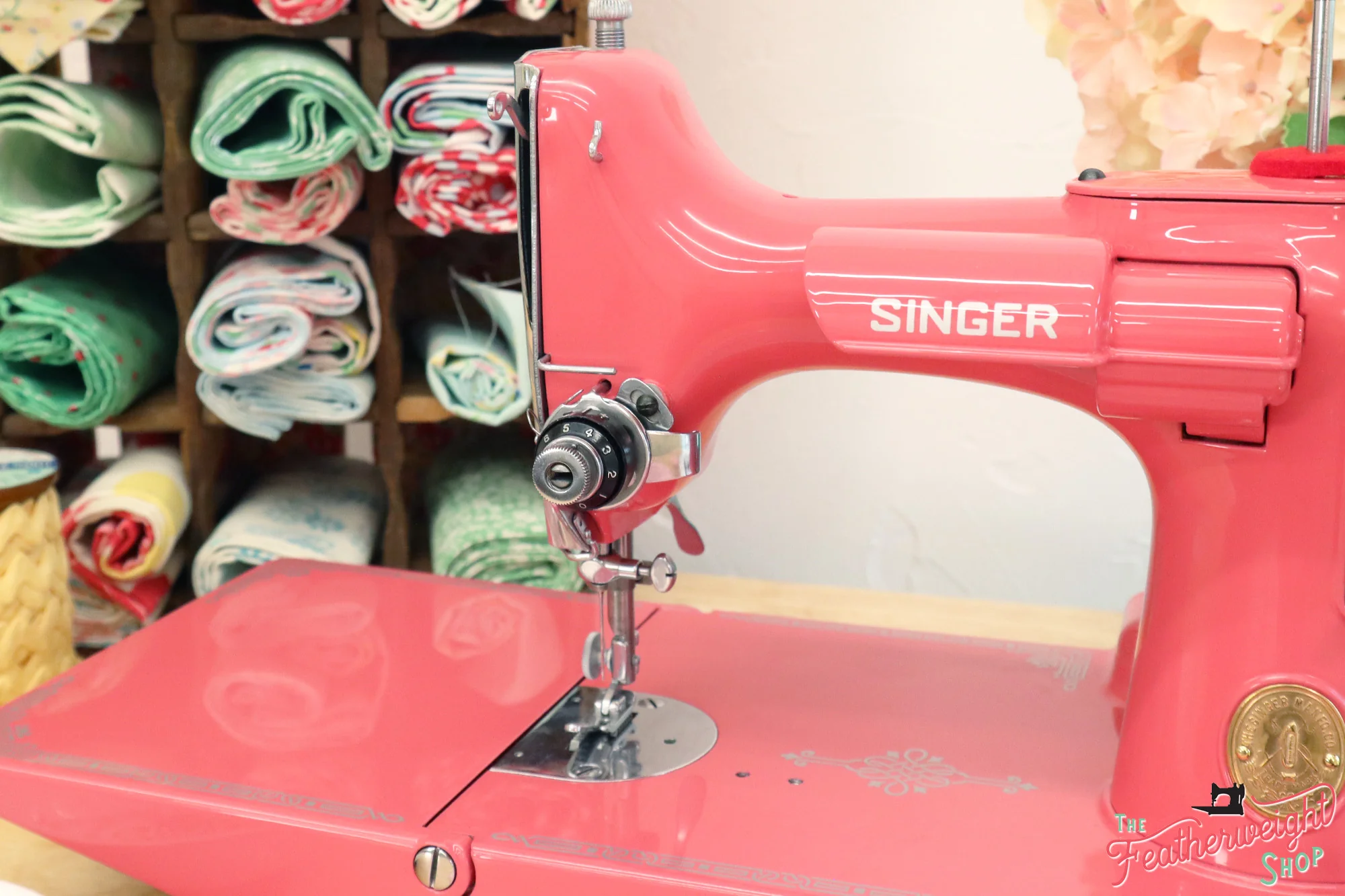 Singer Featherweight 221 Sewing Machine AJ117*** - Fully Restored in Happy Pink Grapefruit - Image 5