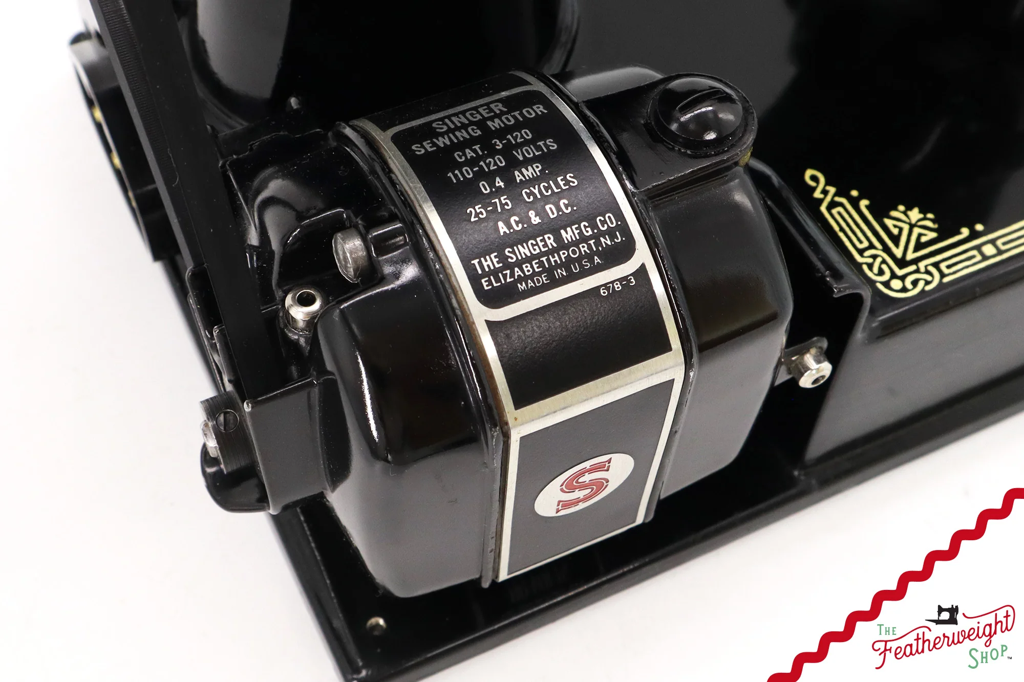 Singer Featherweight 221 Sewing Machine, AJ124*** - 1949 - Image 13