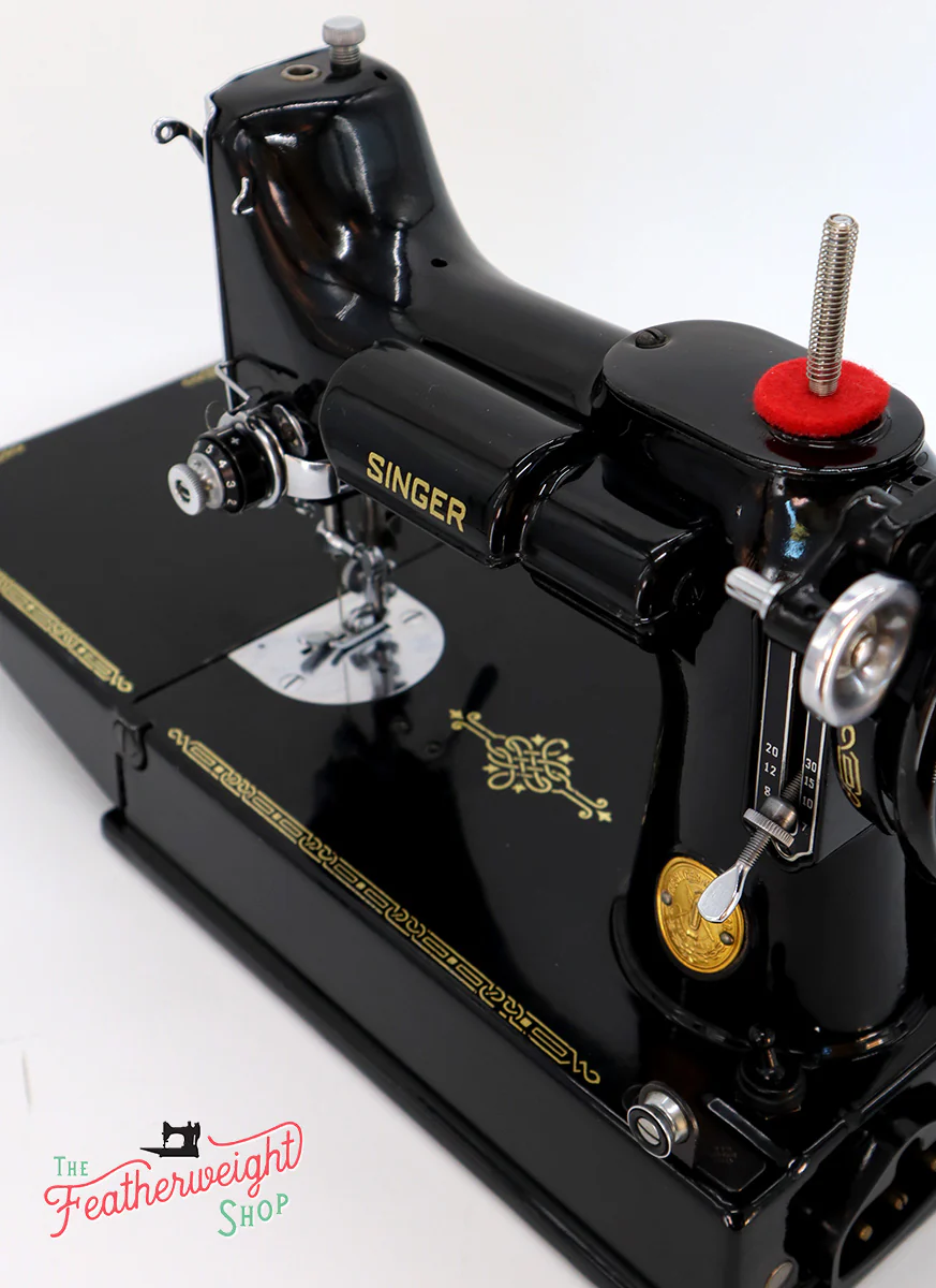Singer Featherweight 221 Sewing Machine, AJ204*** - Image 15