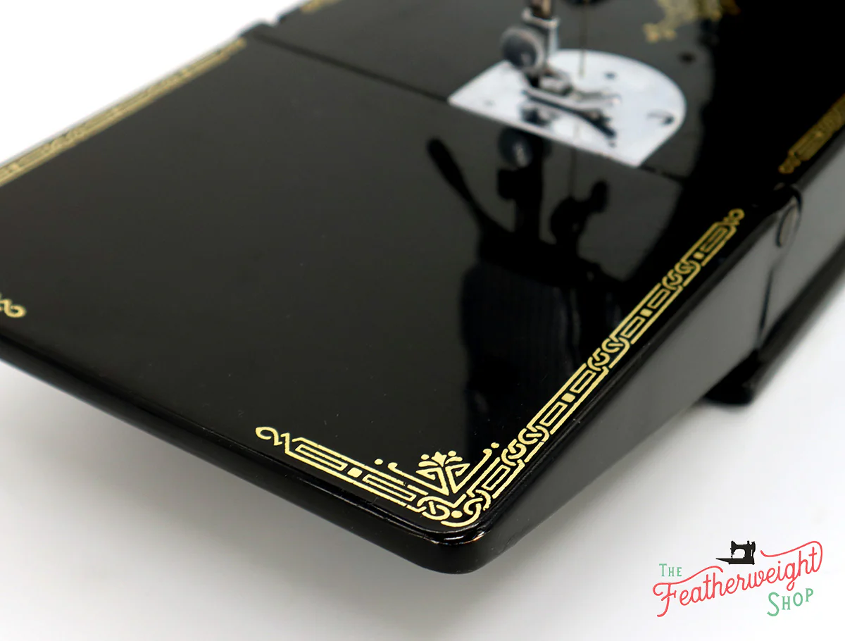 Singer Featherweight 221 Sewing Machine, AJ204*** - Image 8