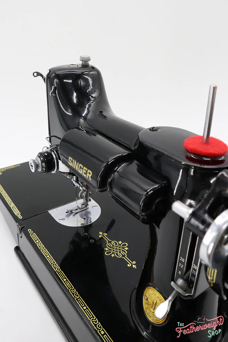 Singer Featherweight 221 Sewing Machine, AJ212*** - Image 12