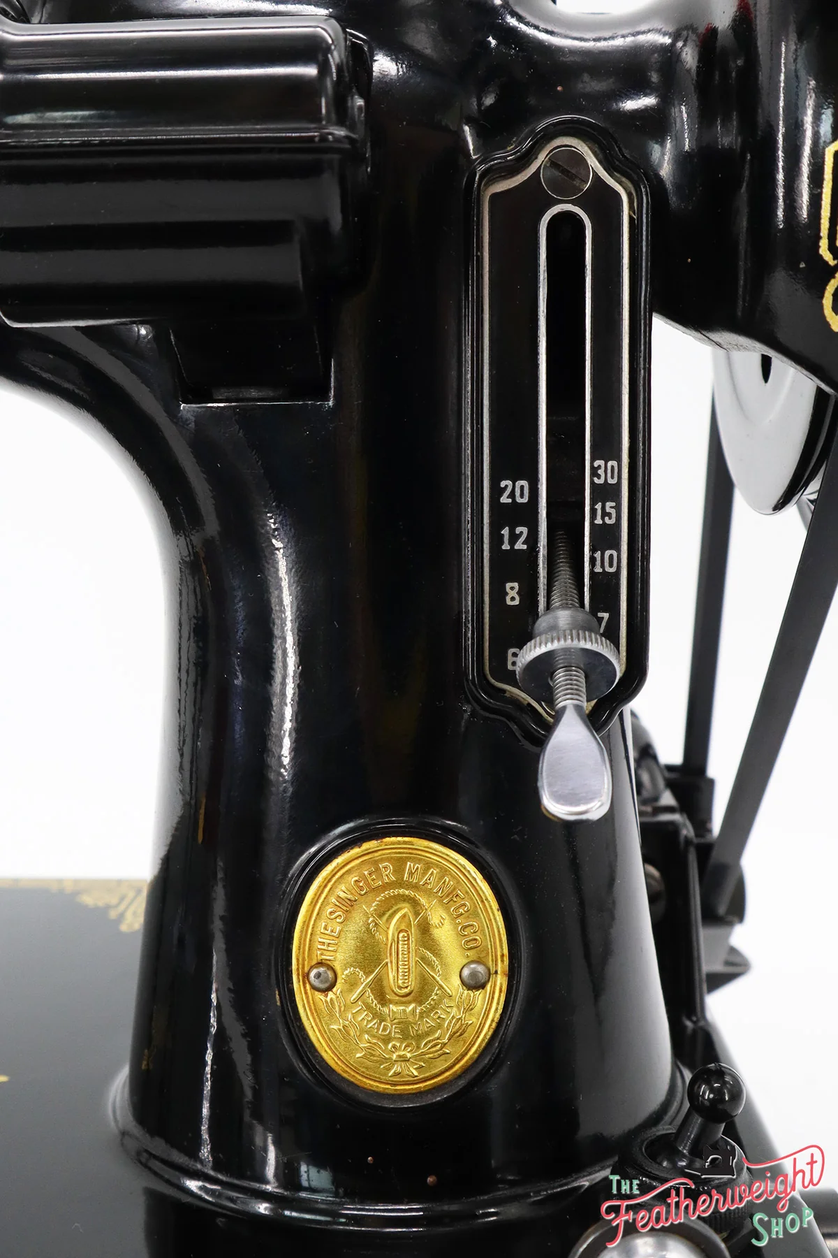 Singer Featherweight 221 Sewing Machine, AJ646*** - Image 15