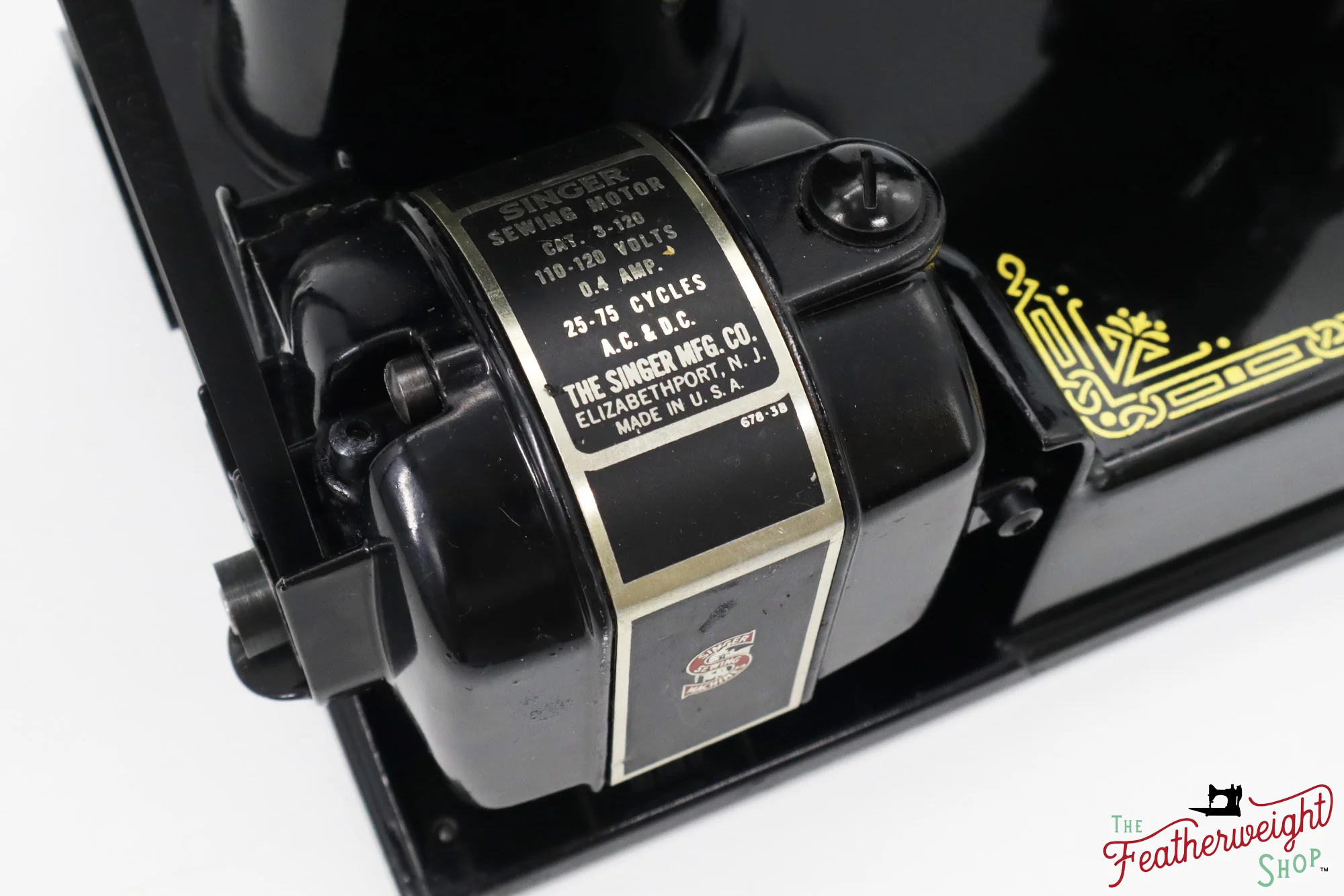 Singer Featherweight 221 Sewing Machine, AK413*** - 1951 - Image 14