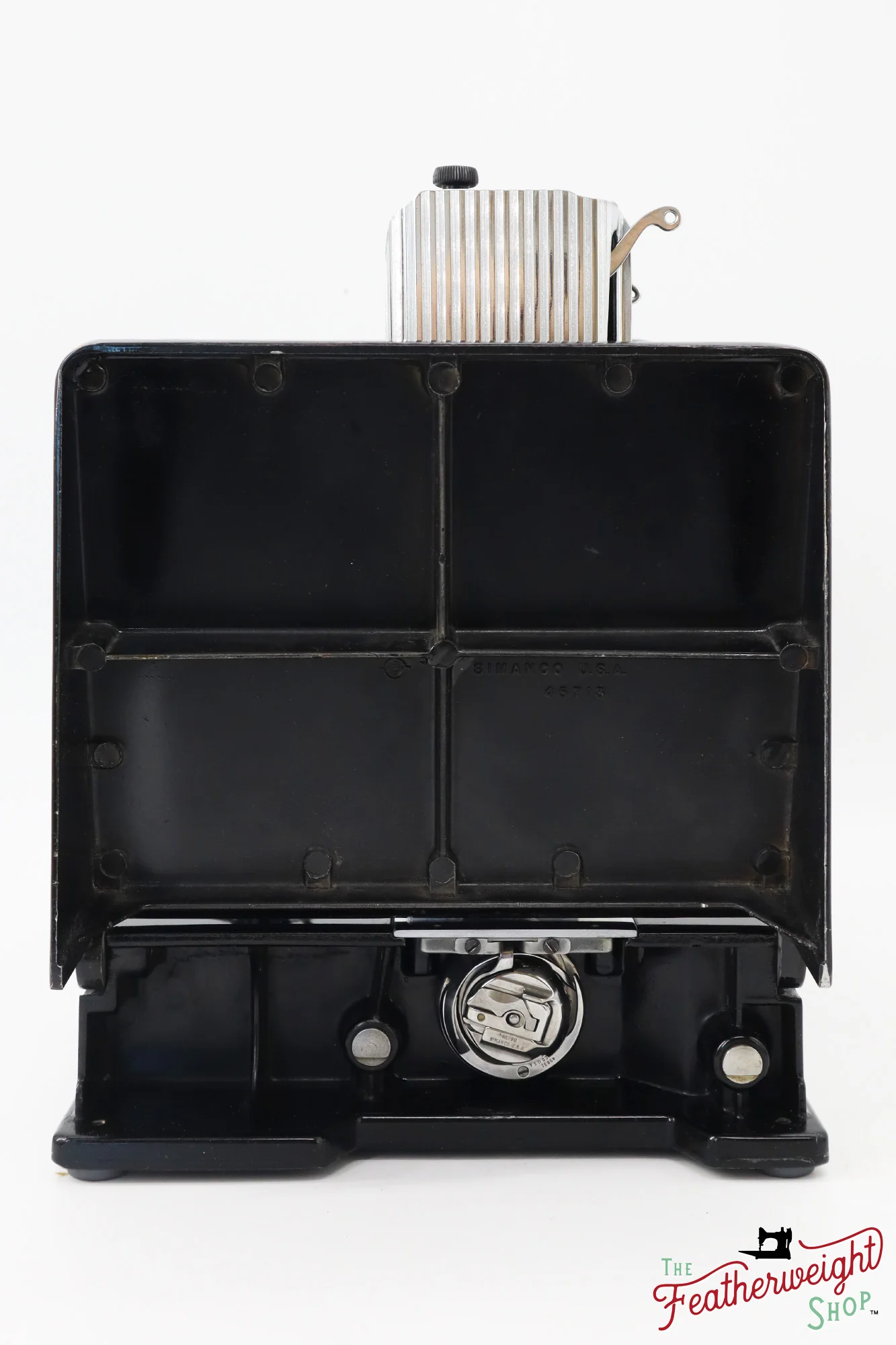 Singer Featherweight 221 Sewing Machine, AK413*** - 1951 - Image 4