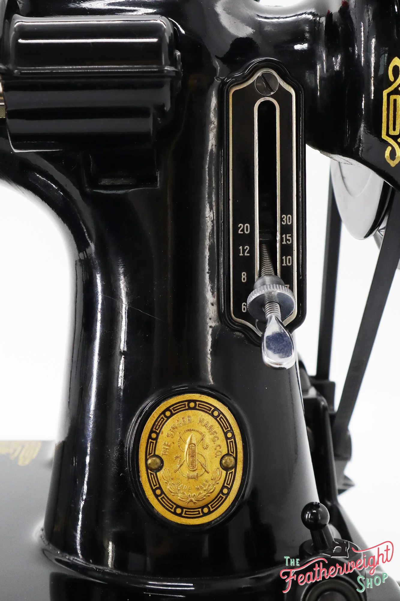 Singer Featherweight 221 Sewing Machine, AK585*** - Image 12