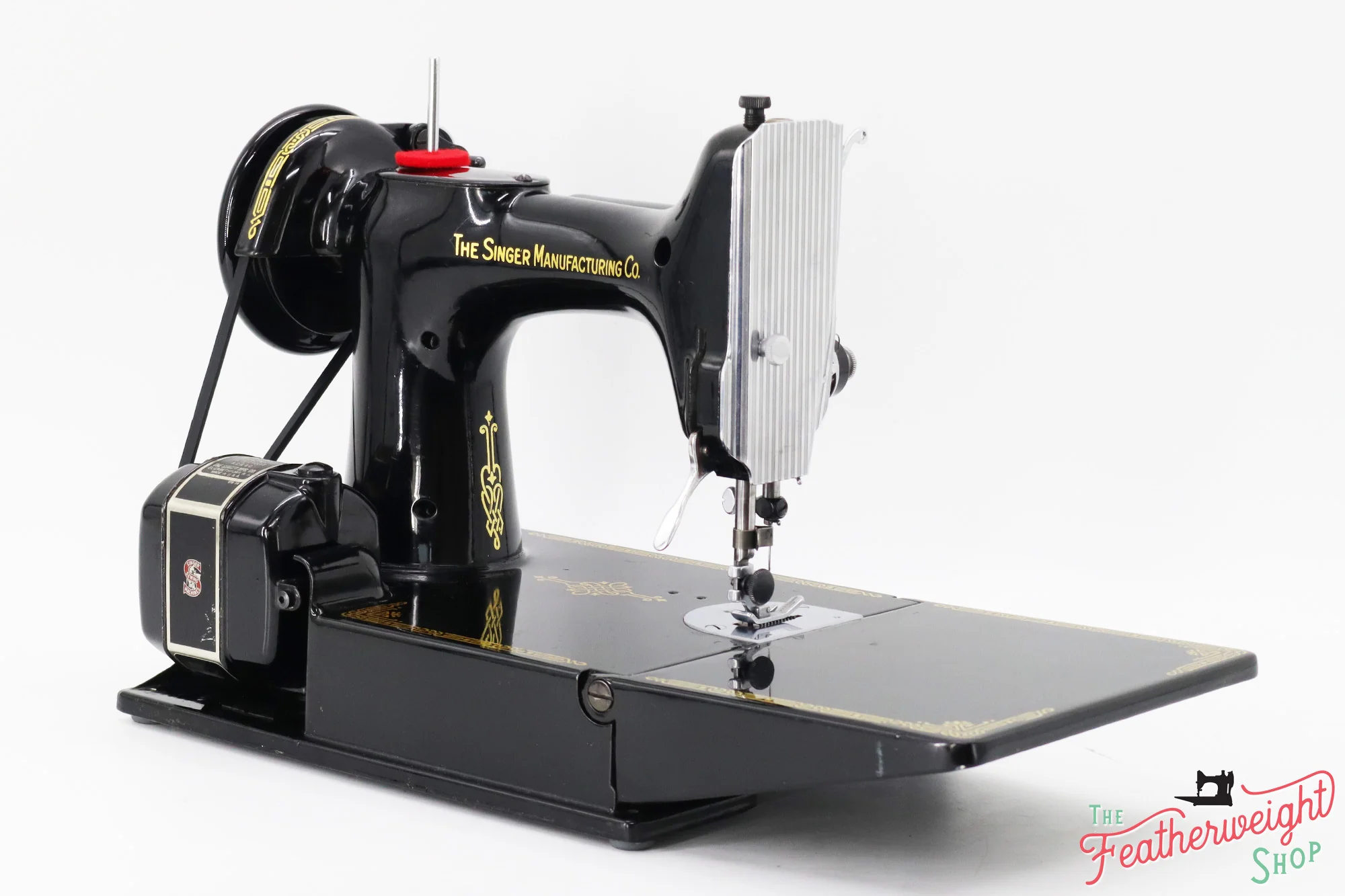 Singer Featherweight 221 Sewing Machine, AK585*** - Image 5