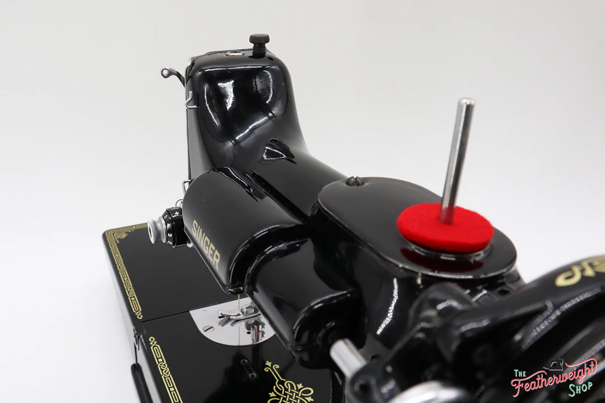 Singer Featherweight 221 Sewing Machine, AK591*** - Image 18