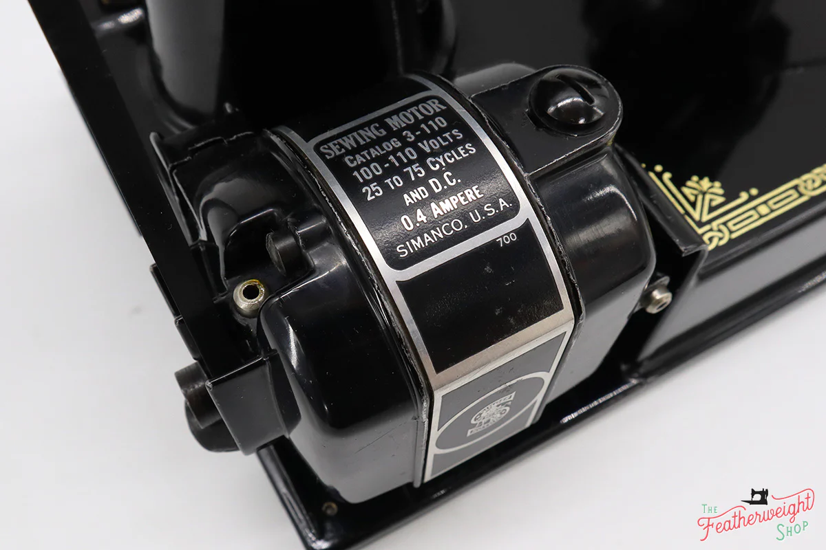 Singer Featherweight 221 Sewing Machine, AK591*** - Image 19