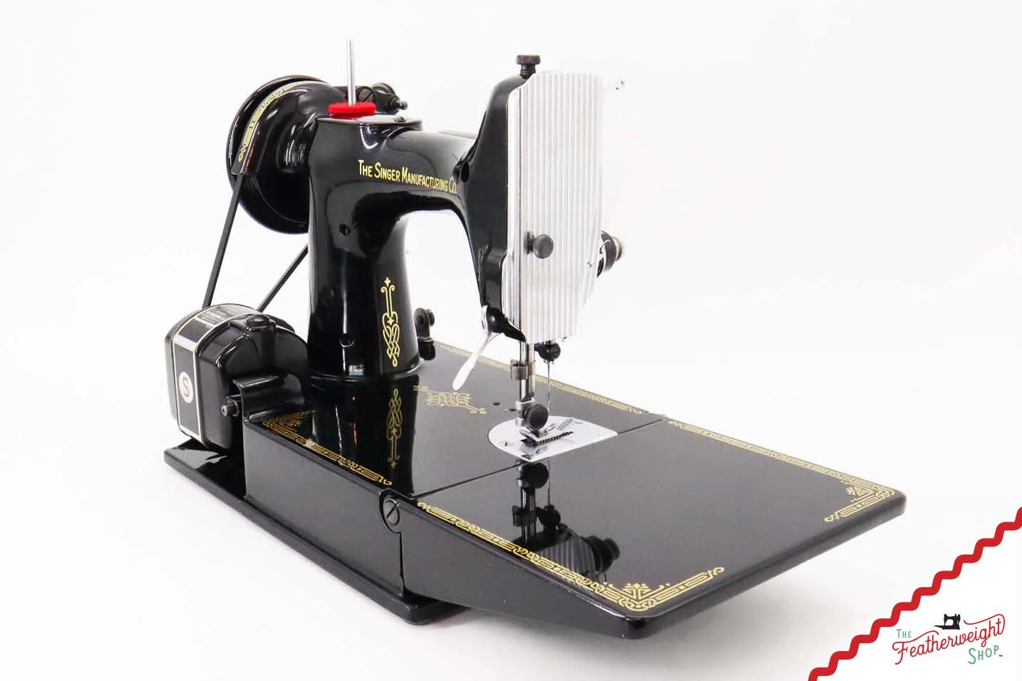 Singer Featherweight 221 Sewing Machine, AK749*** - 1952 - Image 5