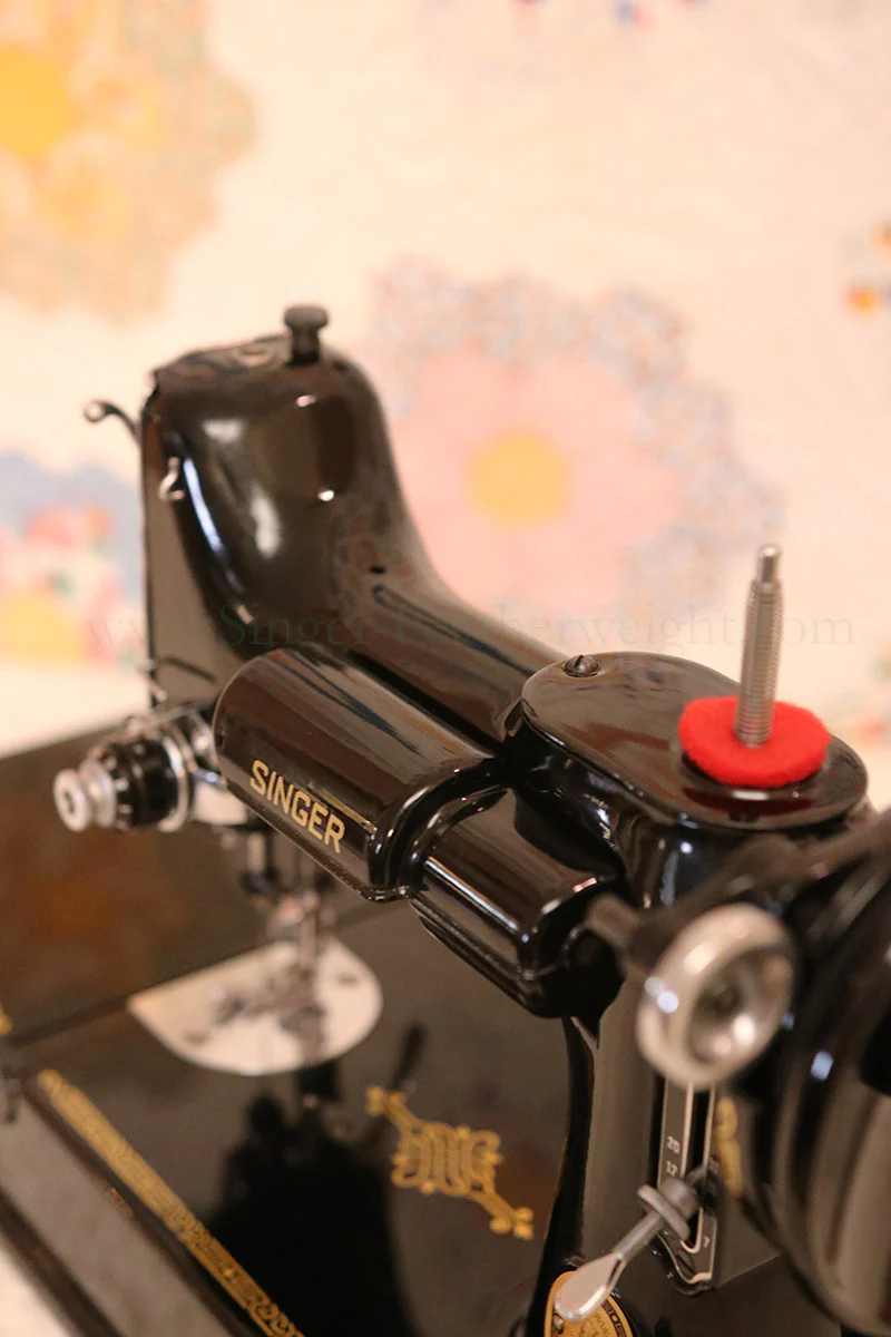 Singer Featherweight 221 Sewing Machine, AK765*** - Image 15