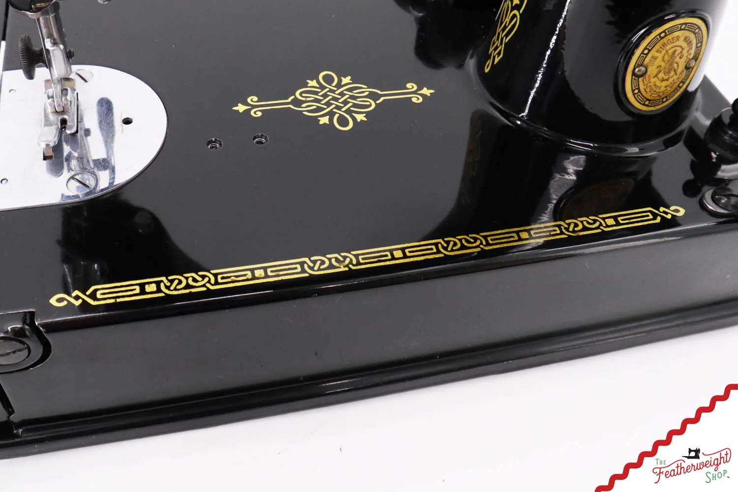 Singer Featherweight 221 Sewing Machine, AK768*** - Quilter's Special! - Image 7