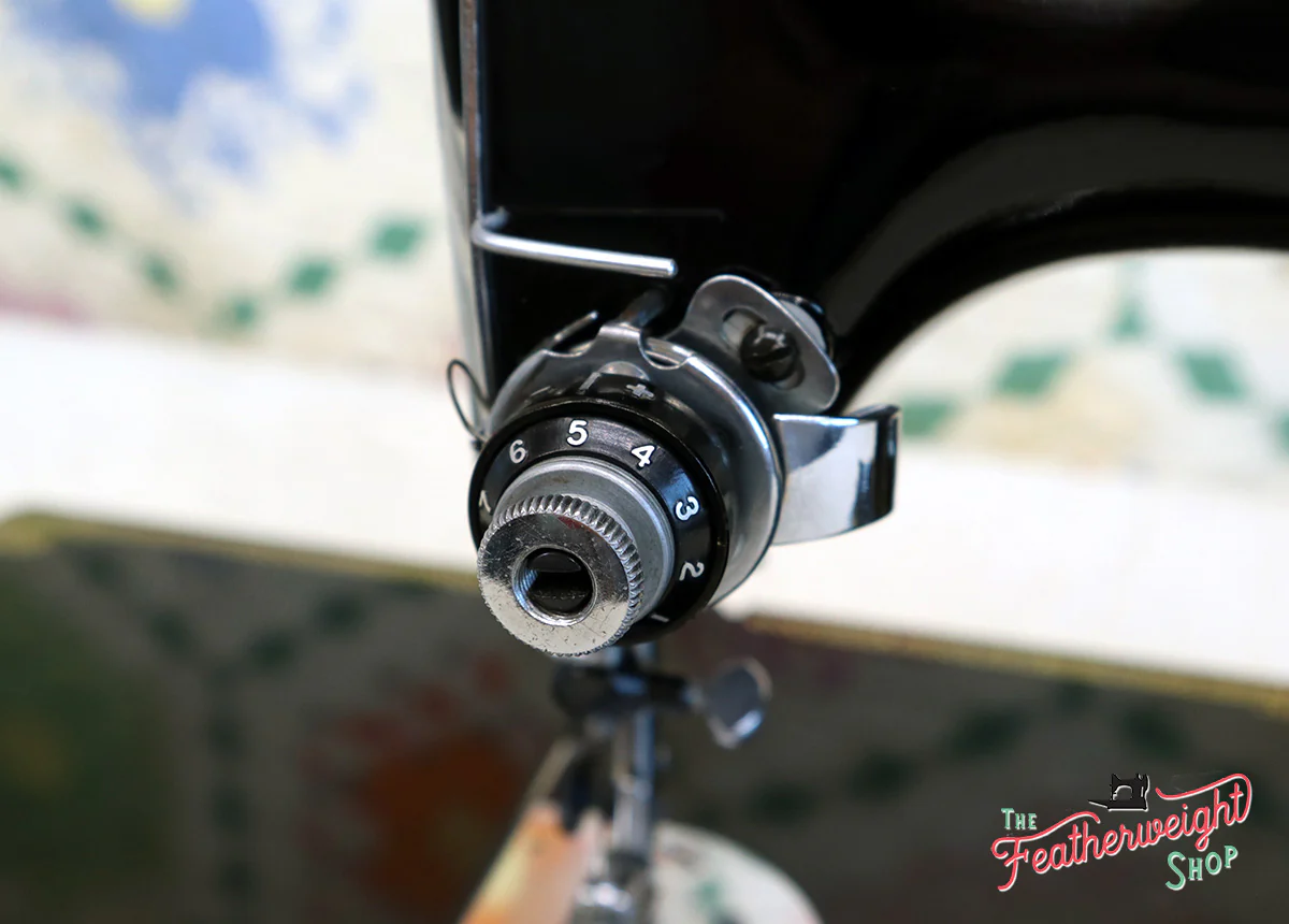 Singer Featherweight 221 Sewing Machine, AK774*** - Image 16
