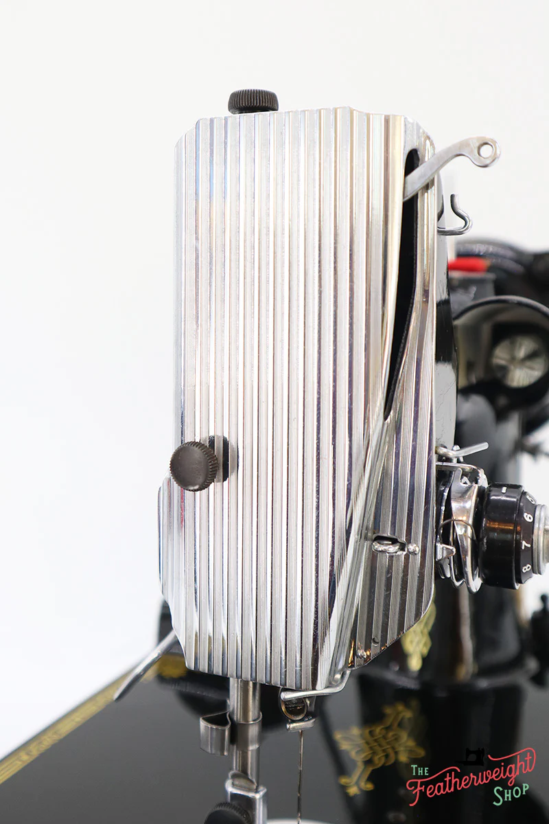 Singer Featherweight 221 Sewing Machine, AK7911** - Image 14
