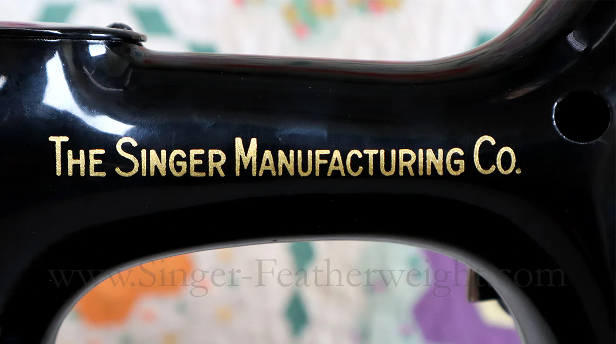Singer Featherweight 221 Sewing Machine, AK993*** - Image 12