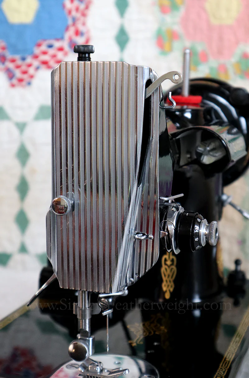 Singer Featherweight 221 Sewing Machine, AK993*** - Image 14