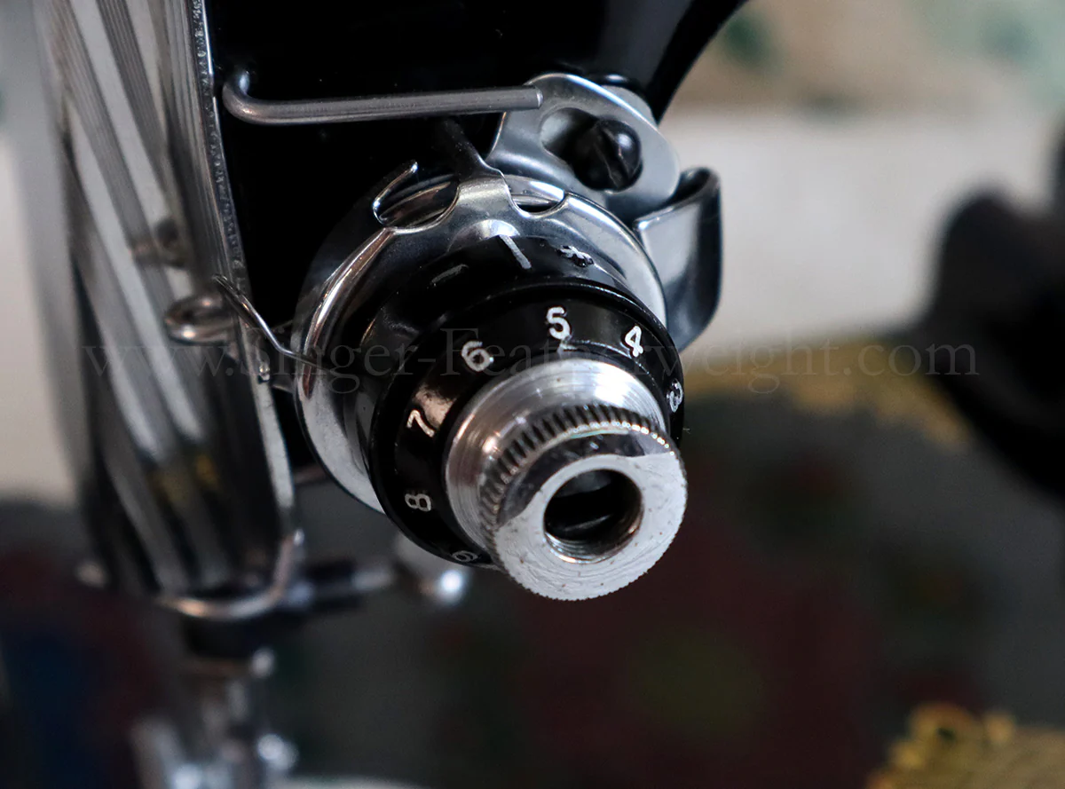 Singer Featherweight 221 Sewing Machine, AK993*** - Image 15