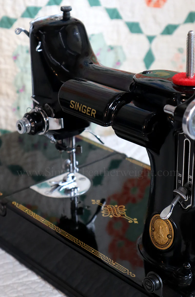 Singer Featherweight 221 Sewing Machine, AK993*** - Image 17