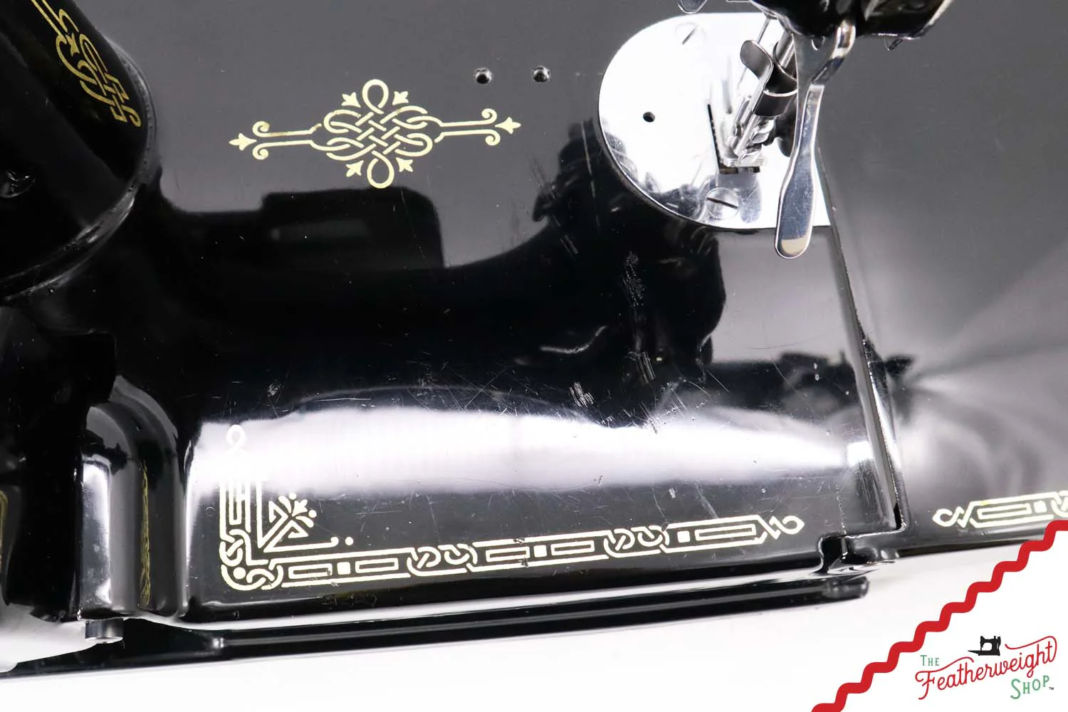 Singer Featherweight 221 Sewing Machine, AK9930** - Quilter's Special! - Image 13