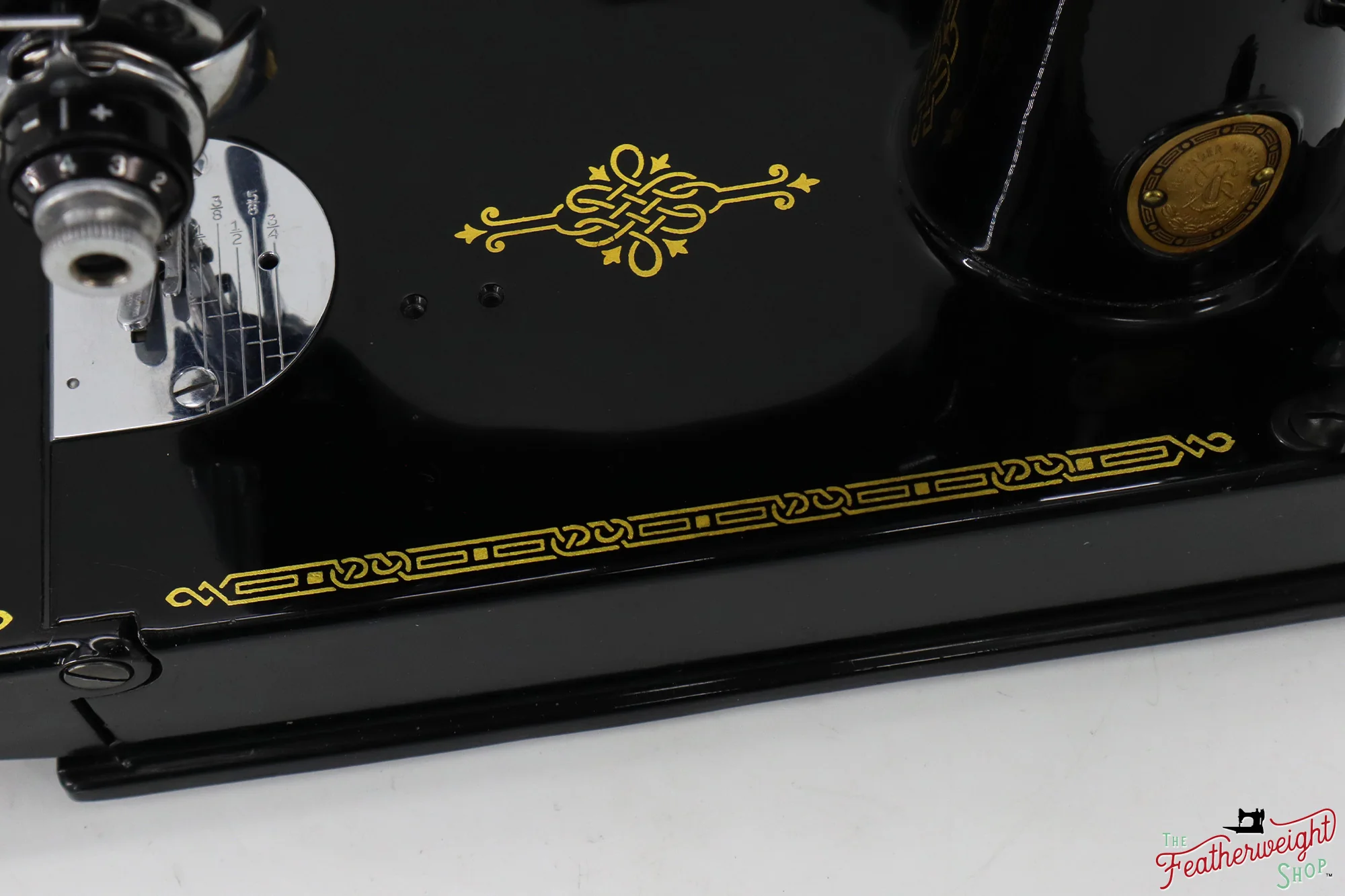 Singer Featherweight 221 Sewing Machine, AL007*** - 1952 - Image 7