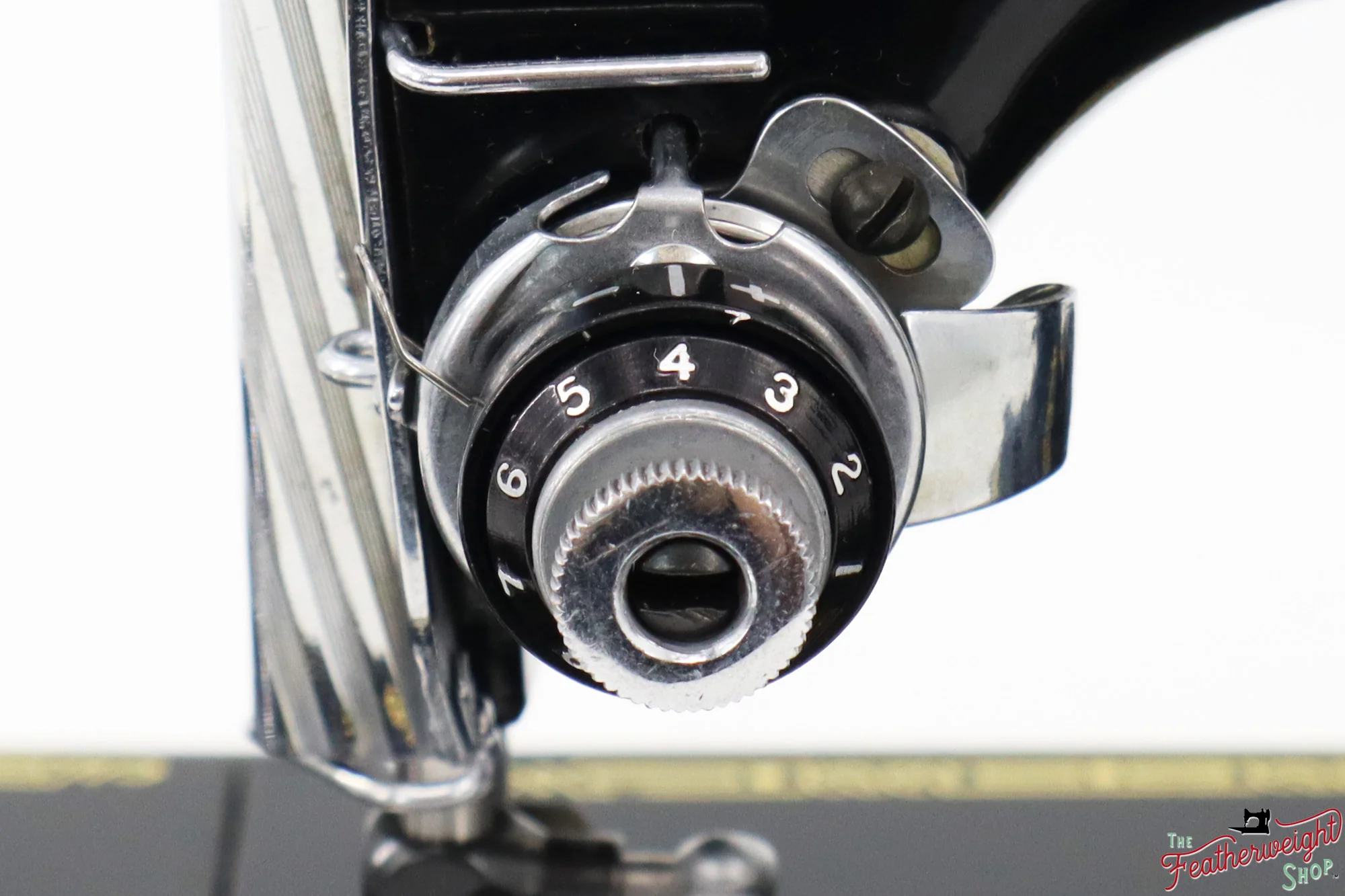 Singer Featherweight 221 Sewing Machine, AL023*** - 1952 - Image 15