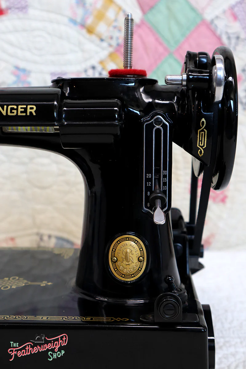 Singer Featherweight 221 Sewing Machine, AL024*** - Image 18