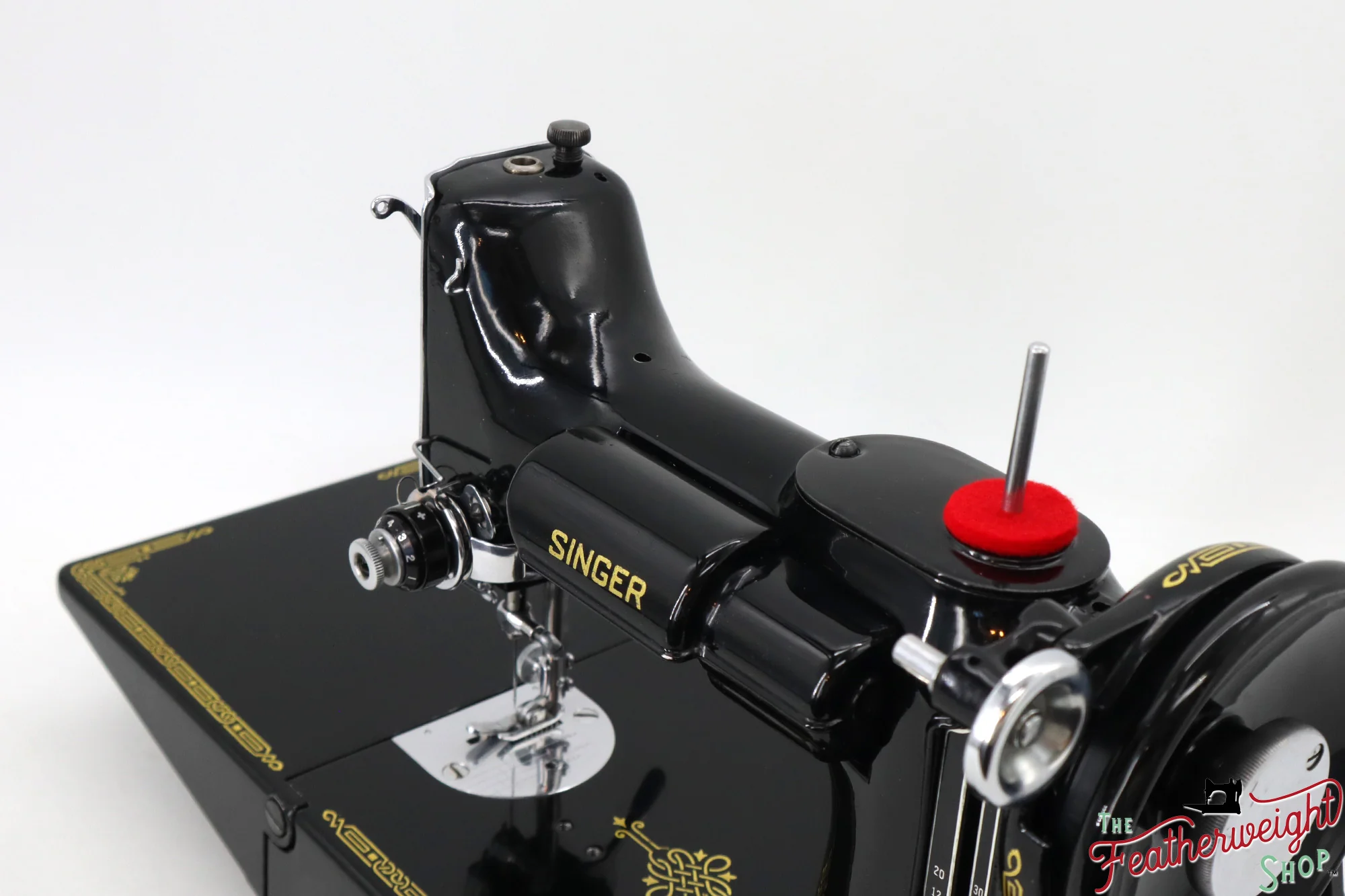 Singer Featherweight 221 Sewing Machine, AL030*** - 1952 - Image 13