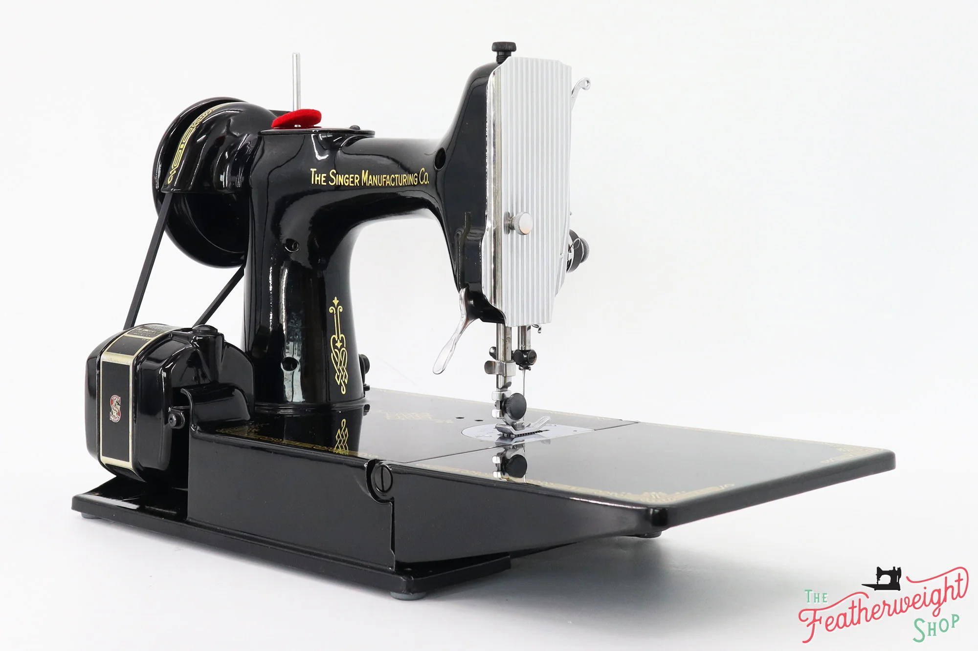 Singer Featherweight 221 Sewing Machine, AL165*** - Image 5