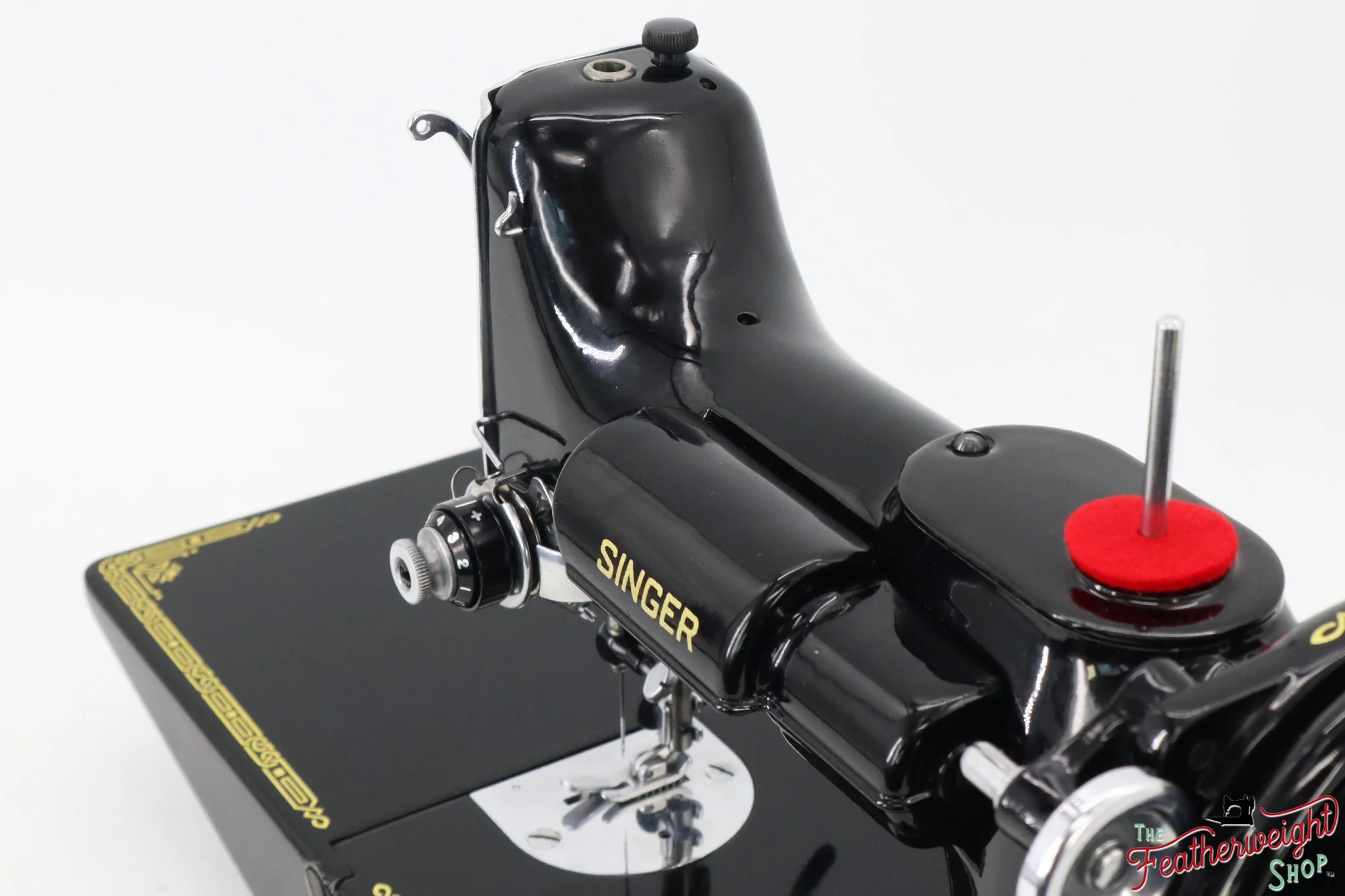 Singer Featherweight 221 Sewing Machine, AL181*** - 1952 - Image 12