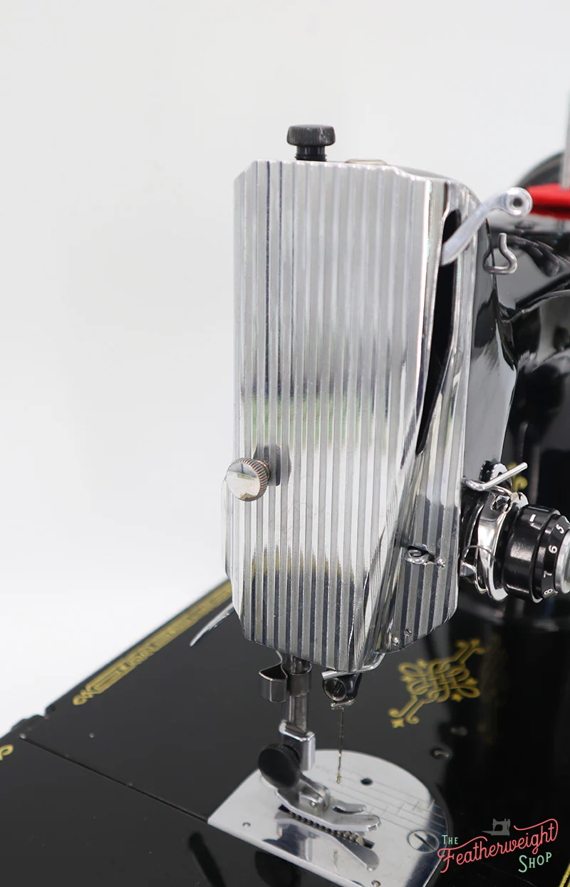Singer Featherweight 221 Sewing Machine, AL183*** - Image 17