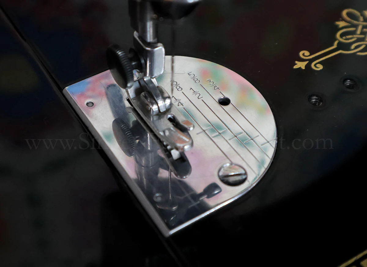 Singer Featherweight 221 Sewing Machine, AL196*** - Original Provenance!!! - Image 17
