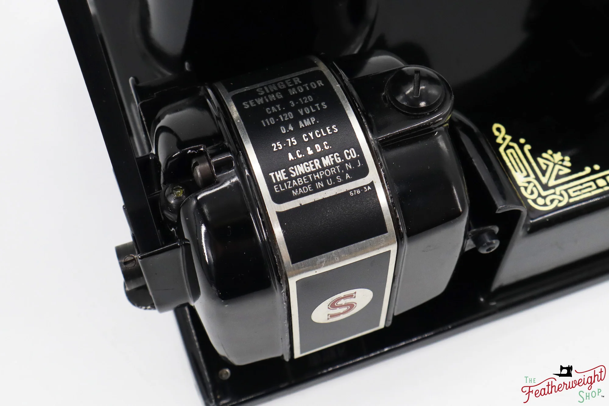 Singer Featherweight 221 Sewing Machine, AL4061** - 1953 - Image 15
