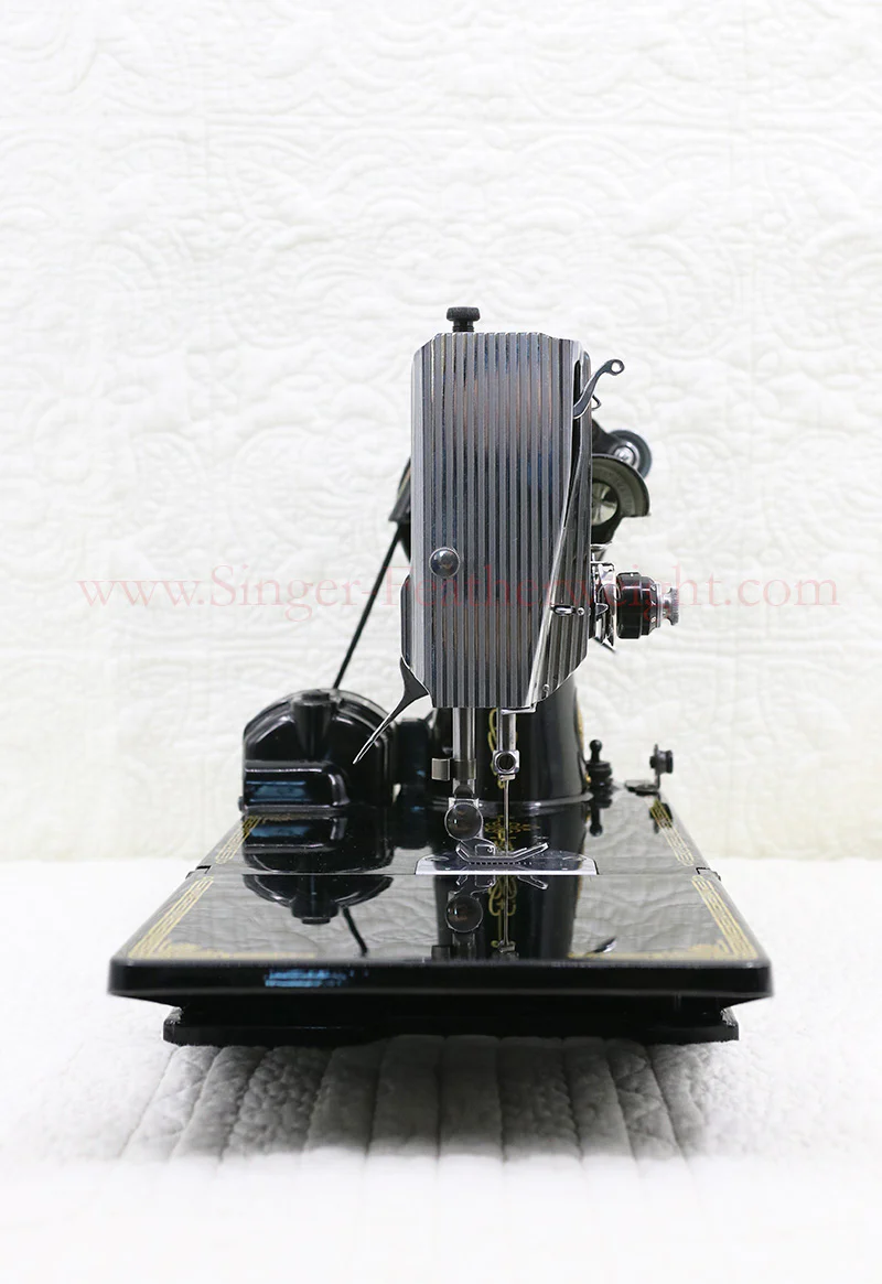 Singer Featherweight 221 Sewing Machine, AL419*** - Image 4