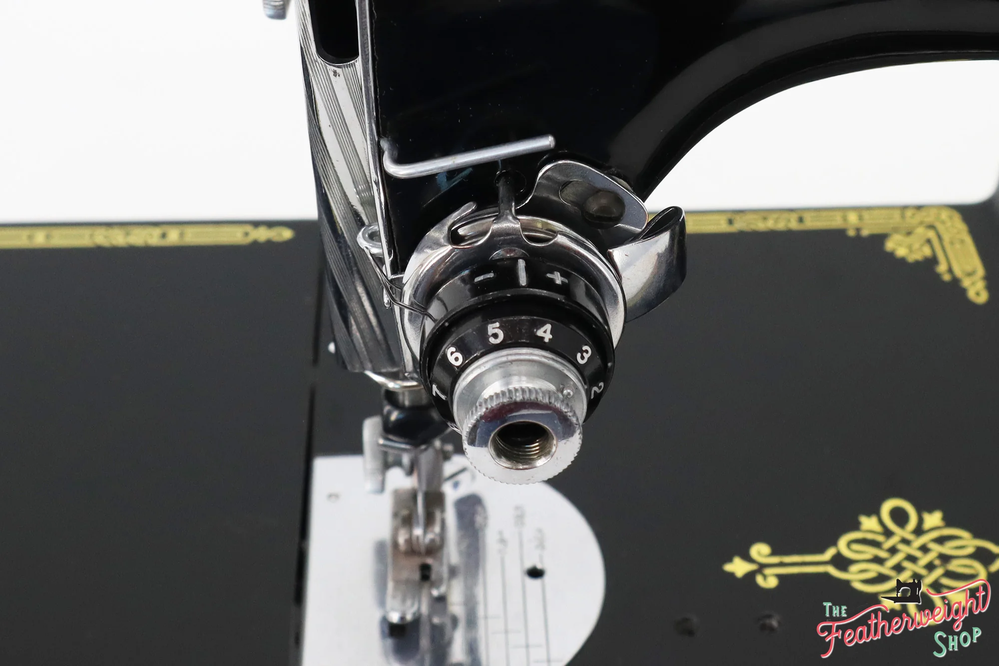 Singer Featherweight 221 Sewing Machine, AL432*** - Image 15