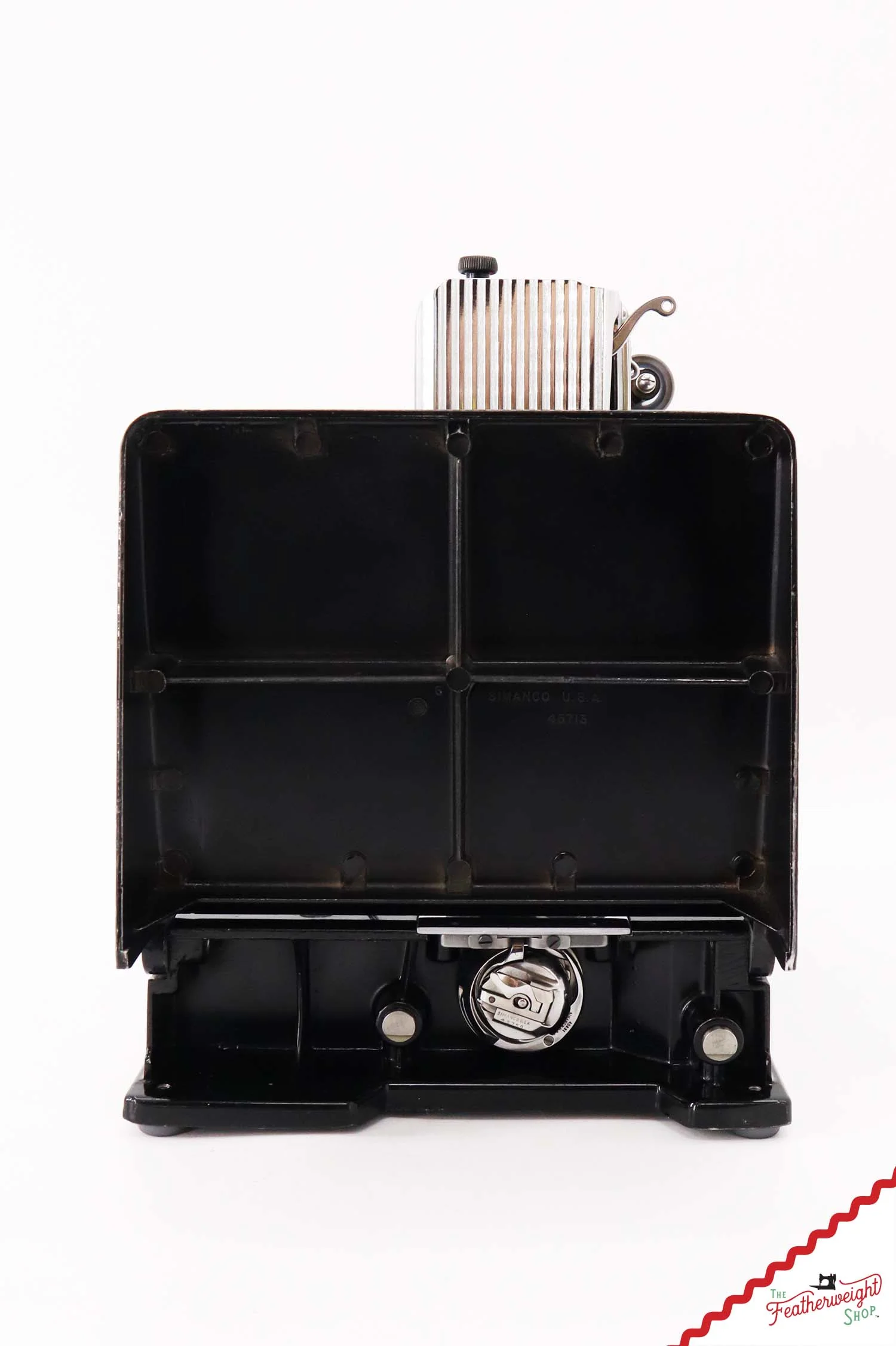 Singer Featherweight 221 Sewing Machine, AL549*** - 1953 - Image 4