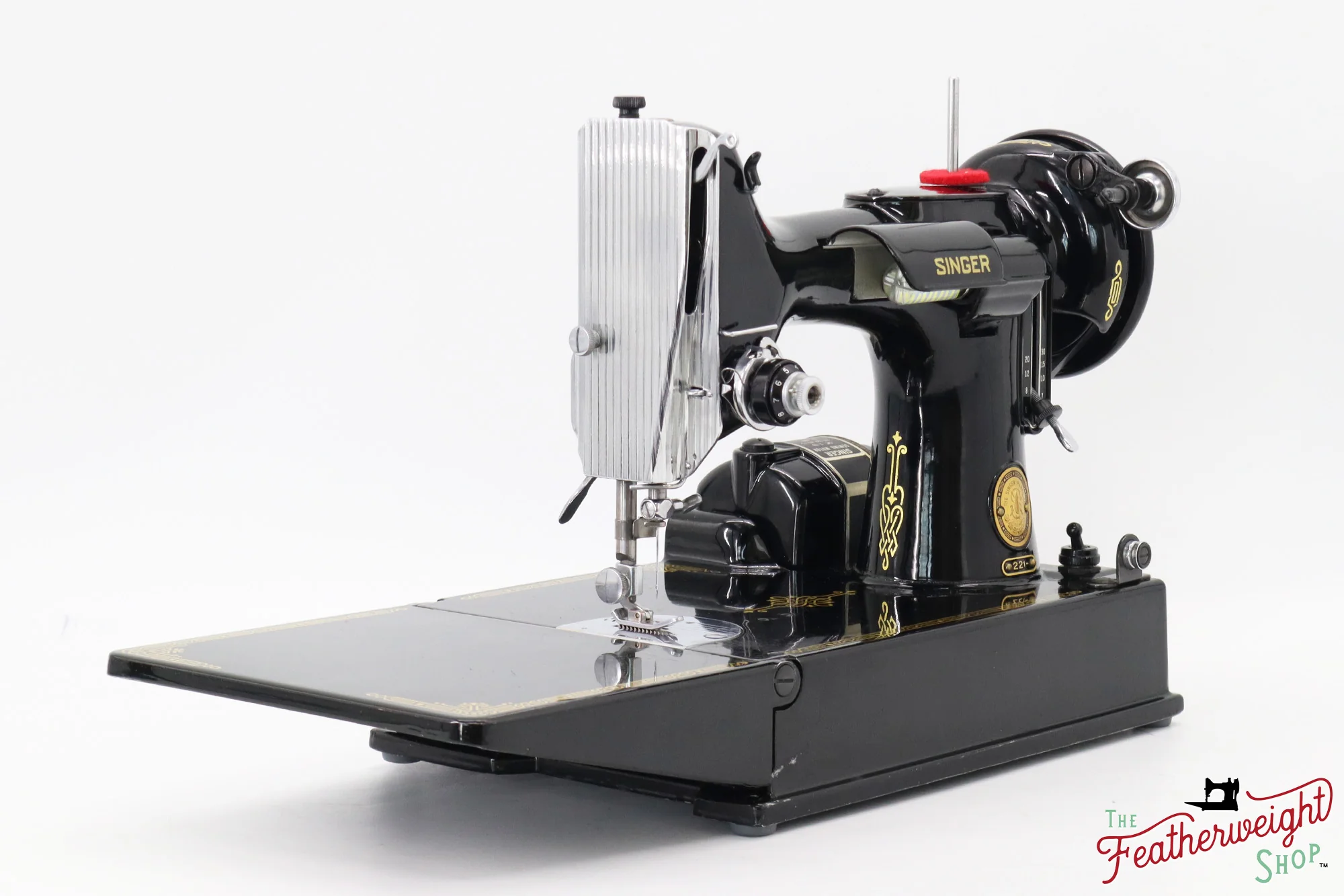 Singer Featherweight 221 Sewing Machine, AL554*** - 1953 - Image 2
