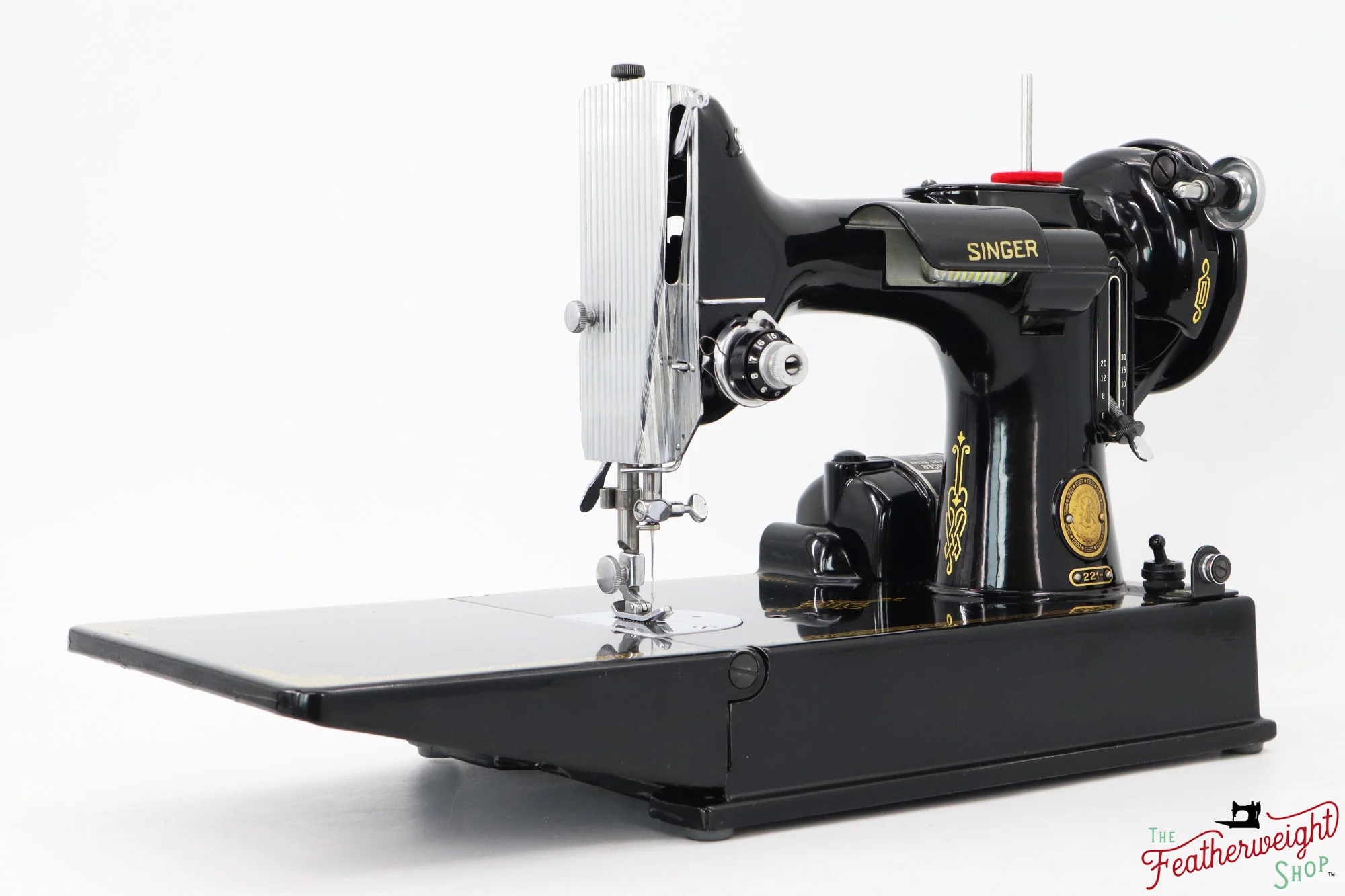 Singer Featherweight 221 Sewing Machine, AL555*** - 1953 - Image 3