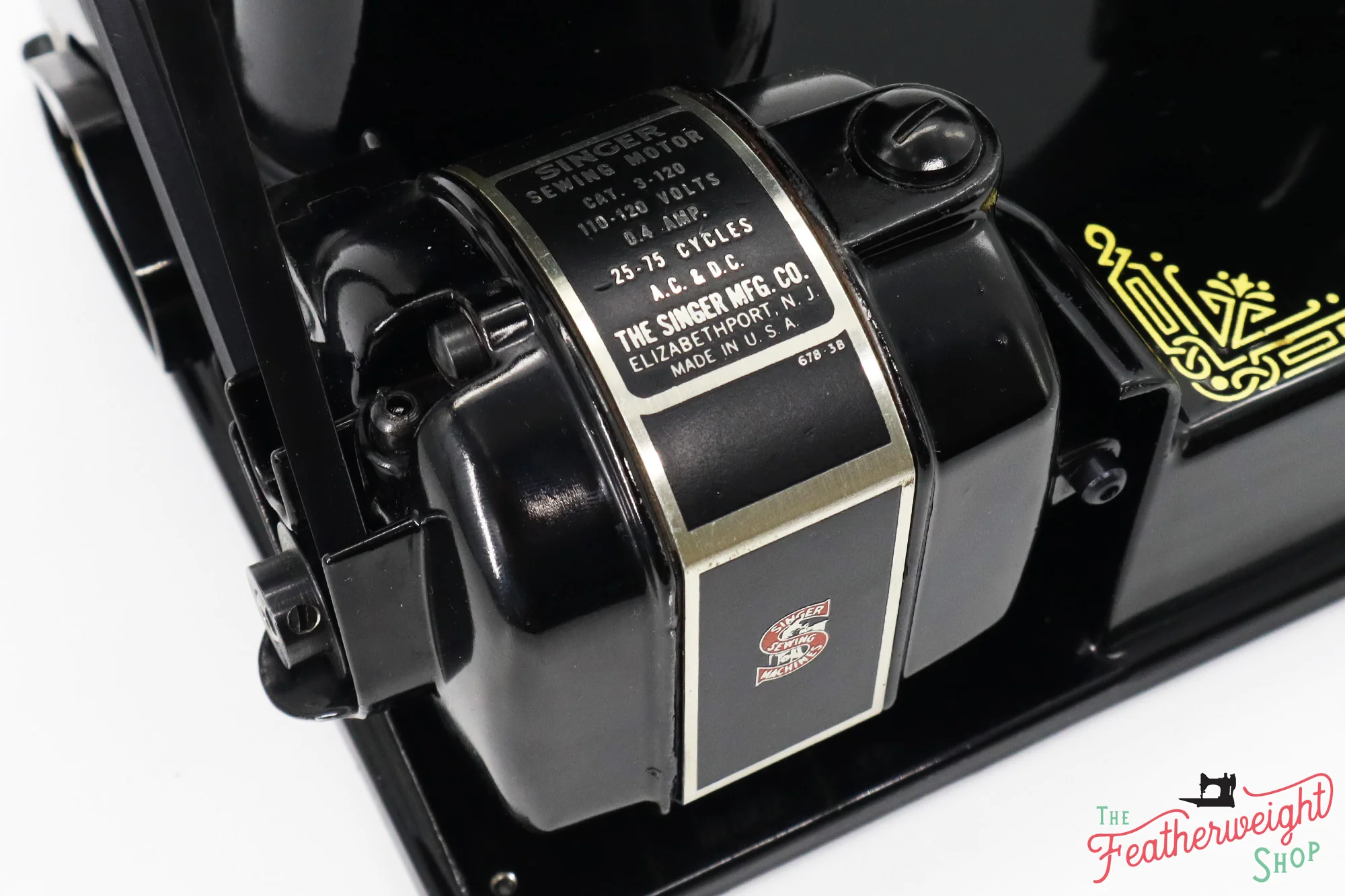 Singer Featherweight 221 Sewing Machine - AL560*** - 1953 - Image 17